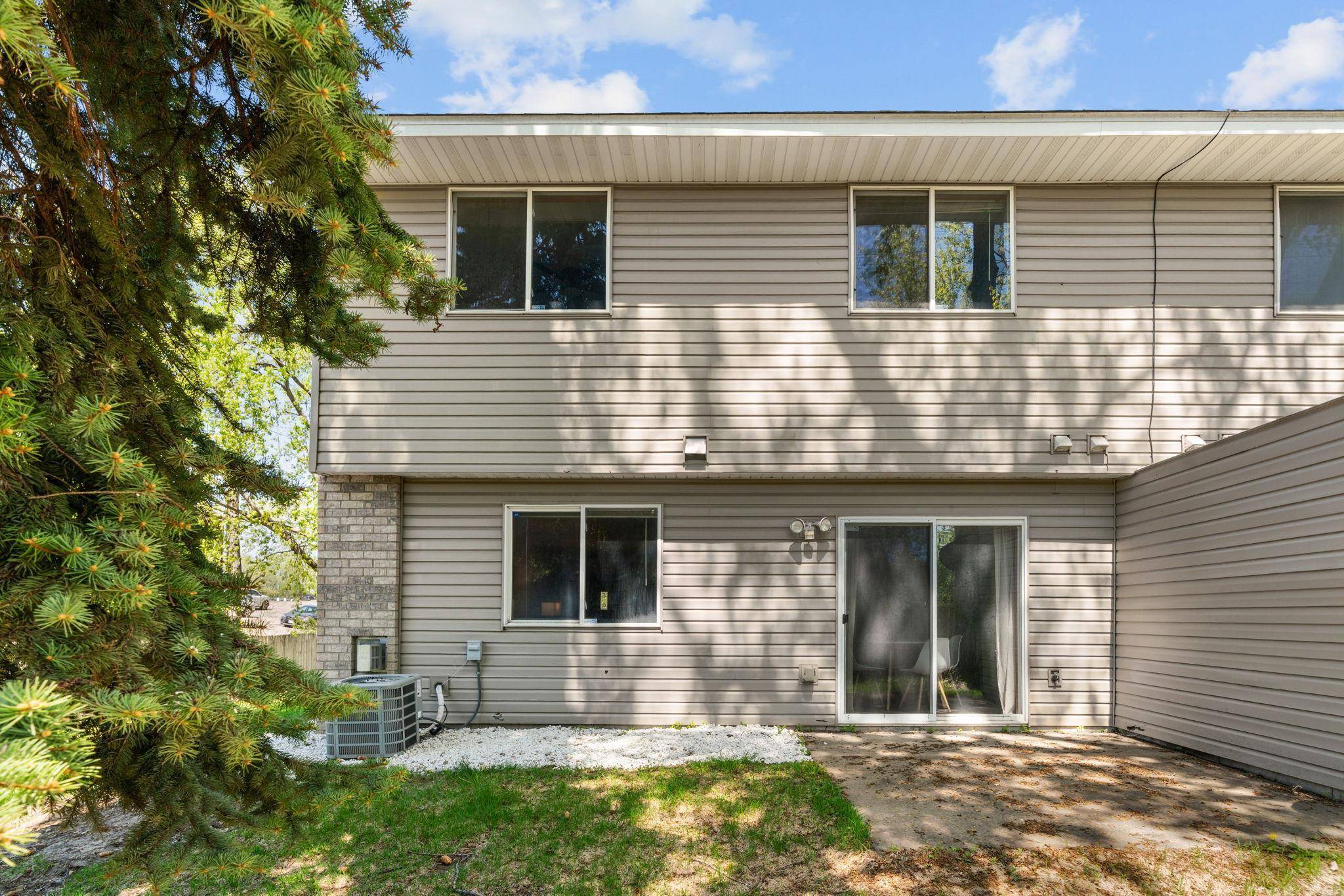 Fridley, MN 55432,1110 Norton AVE NE