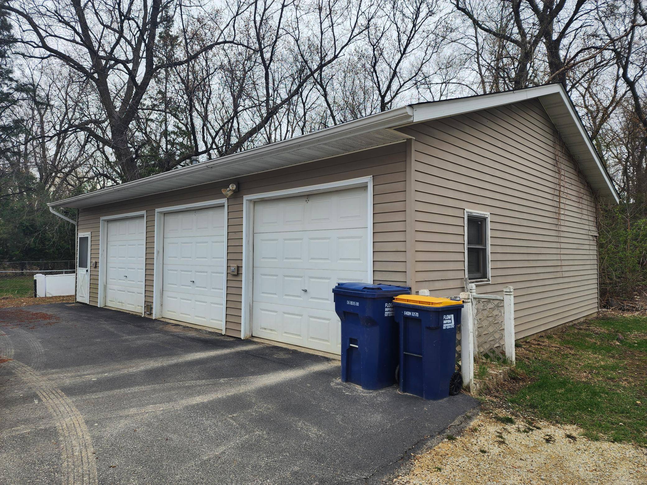 Kenyon, MN 55946,713 Home ST