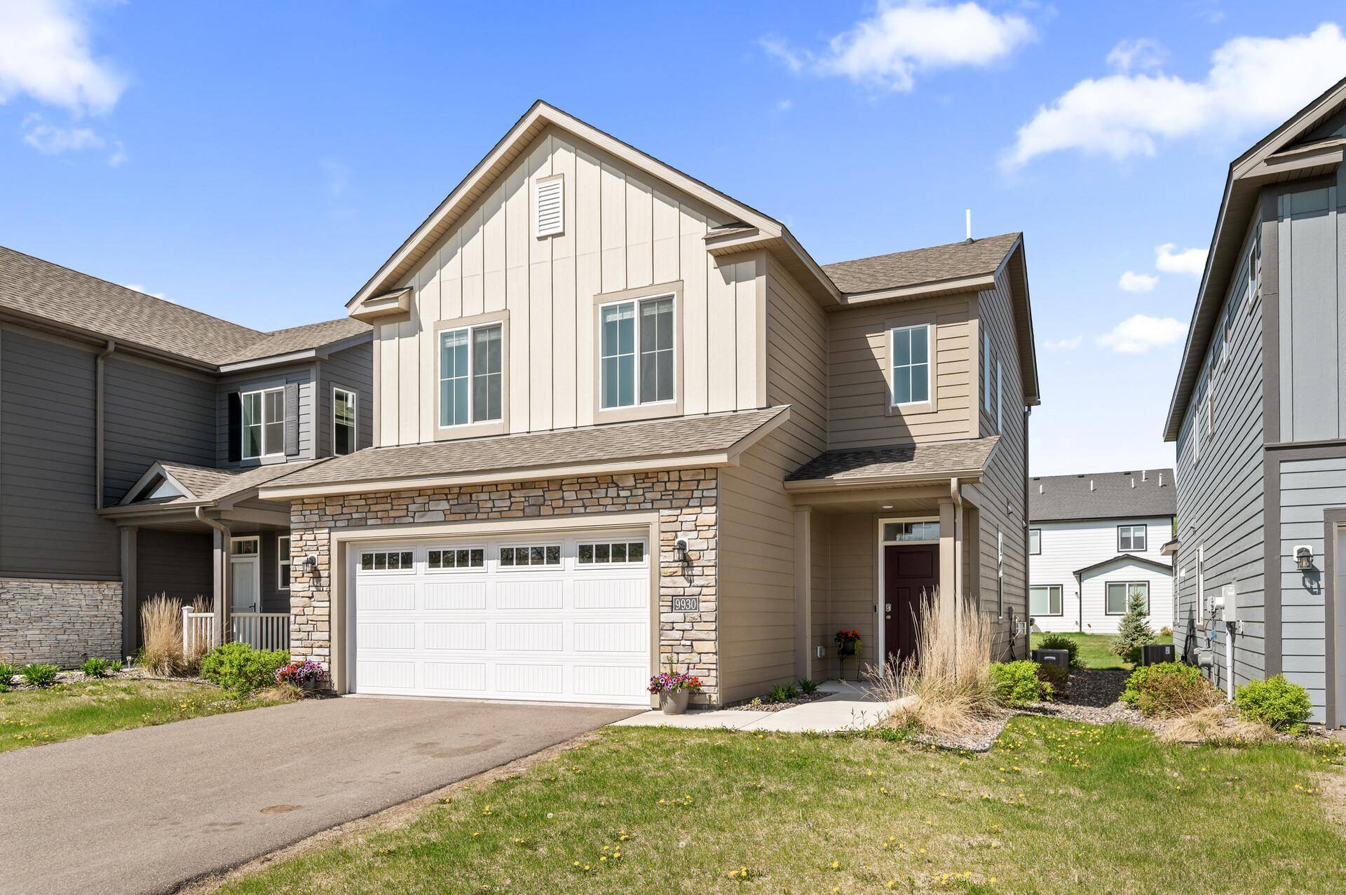 Coon Rapids, MN 55433,9930 Zilla ST NW