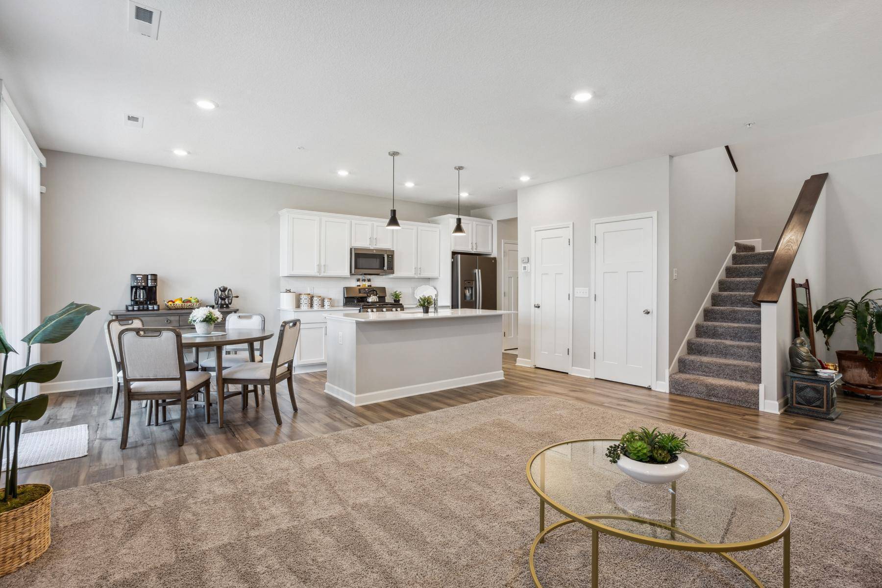 Shakopee, MN 55379,1836 Tyrone DR