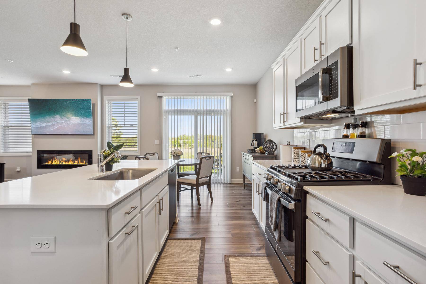 Shakopee, MN 55379,1836 Tyrone DR