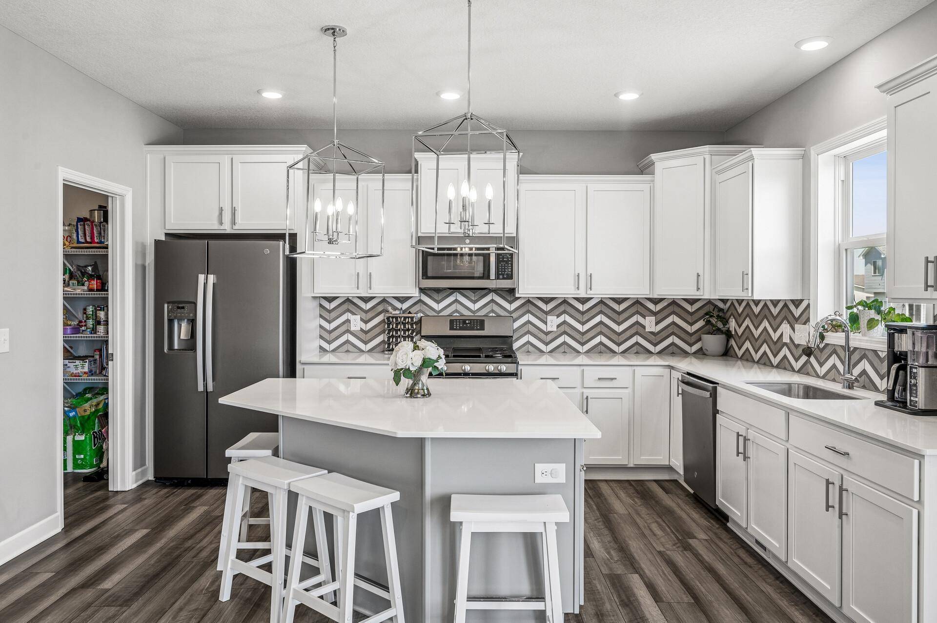 Delano, MN 55328,104 Hummingbird WAY