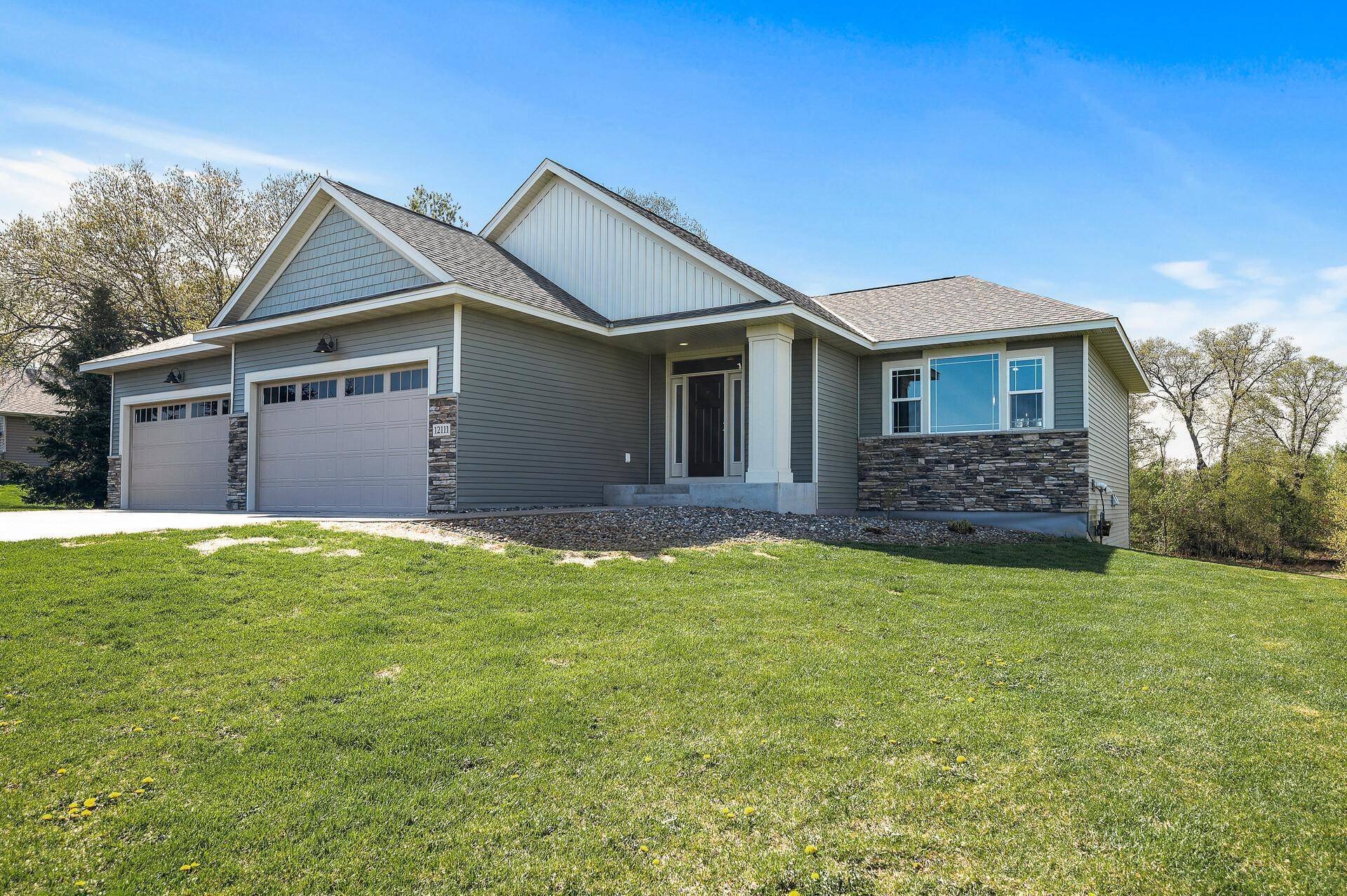 Zimmerman, MN 55398,12111 282nd AVE NW
