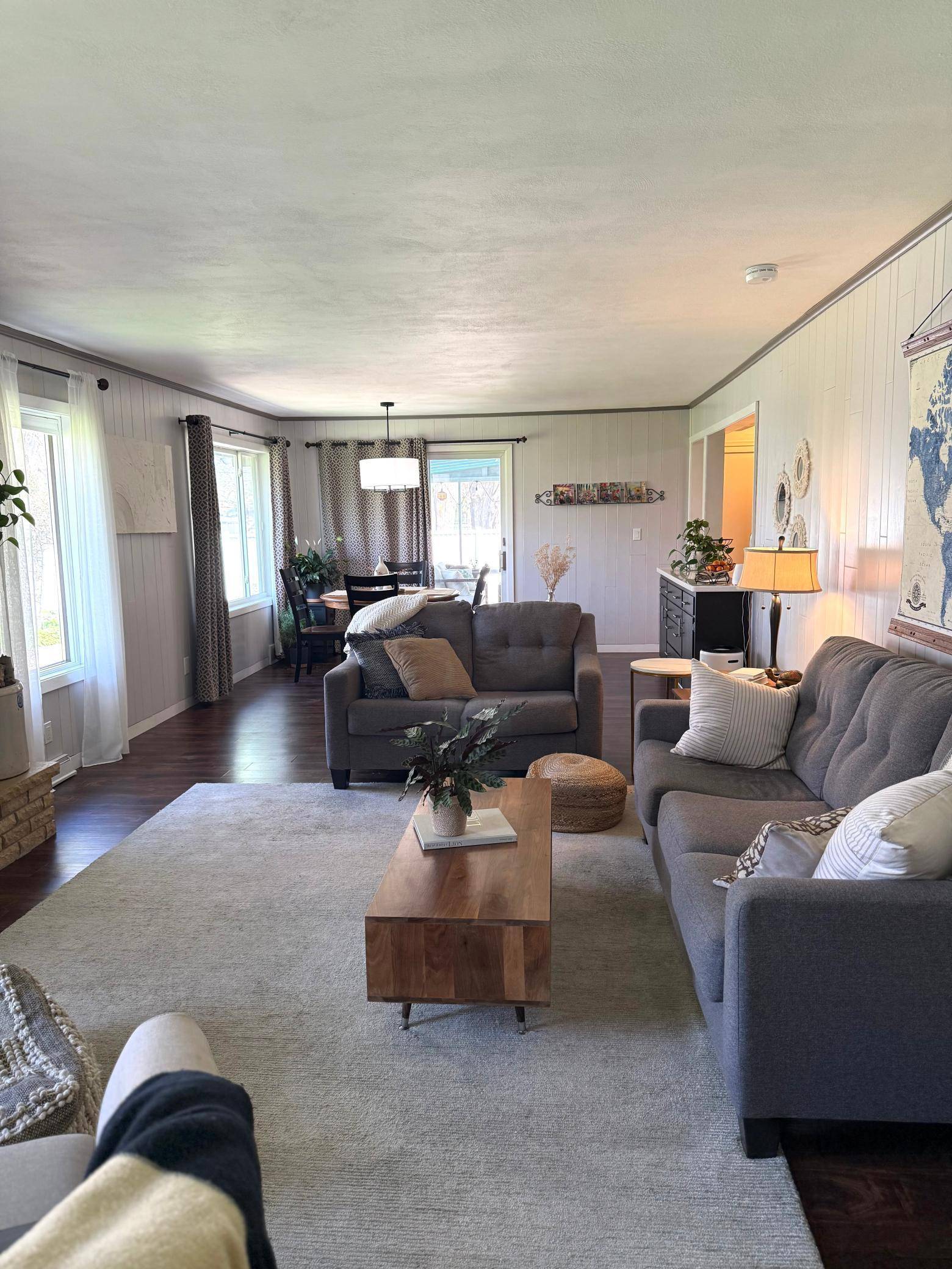 Fairmont, MN 56031,814 S Orient ST