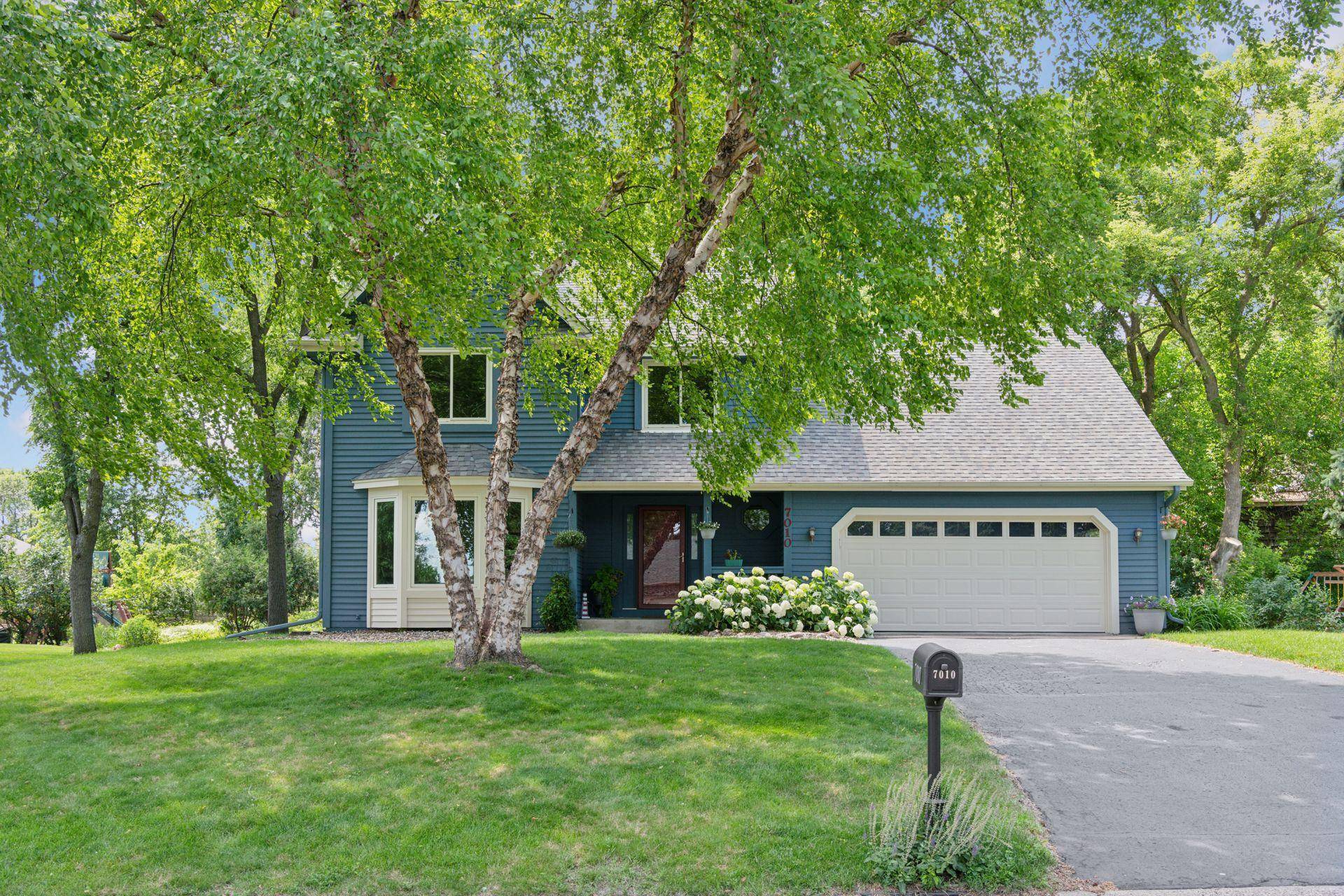 Eden Prairie, MN 55346,7010 Tartan Curve