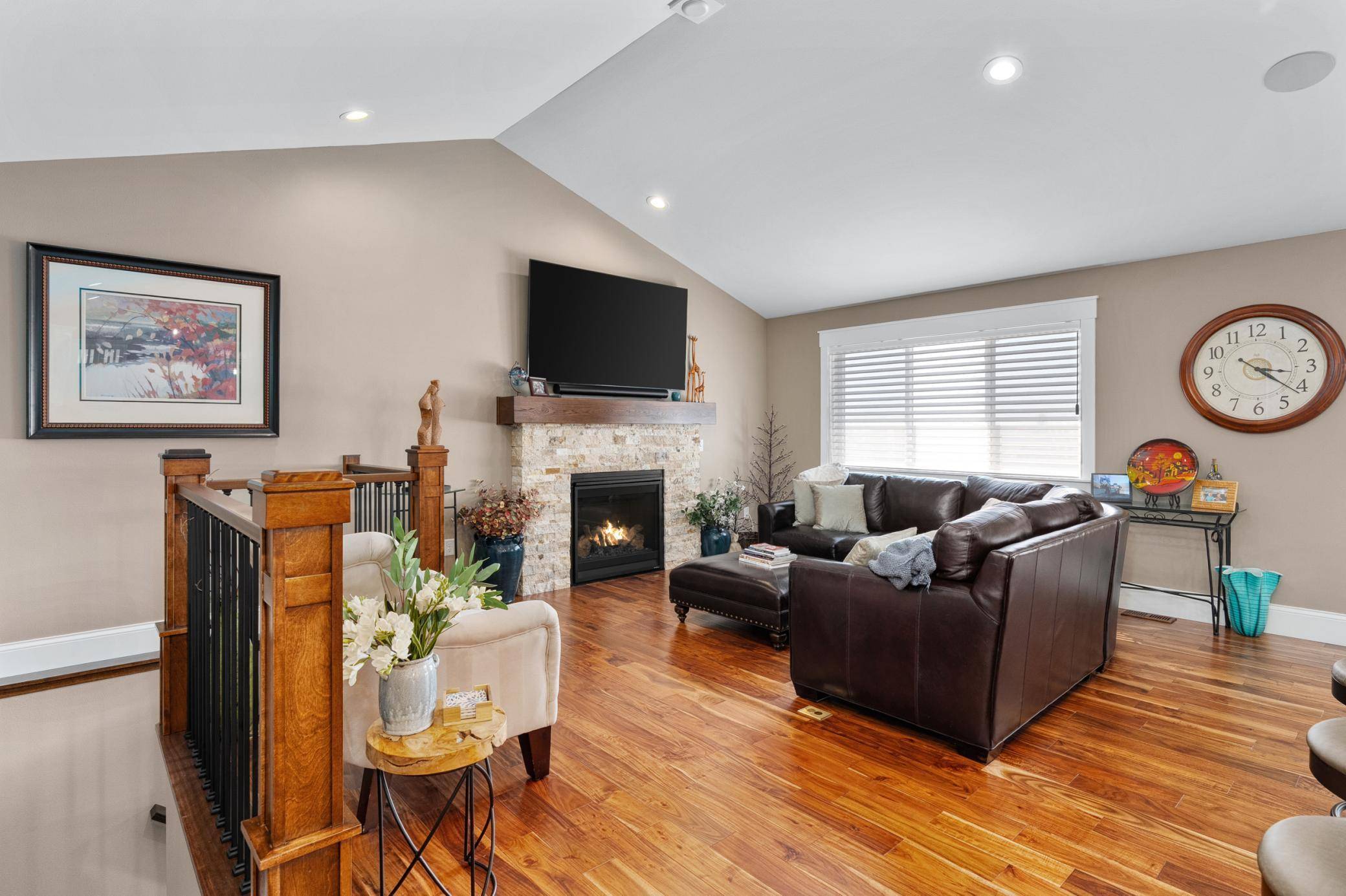 Eau Claire, WI 54703,6482 Burr Oak LN