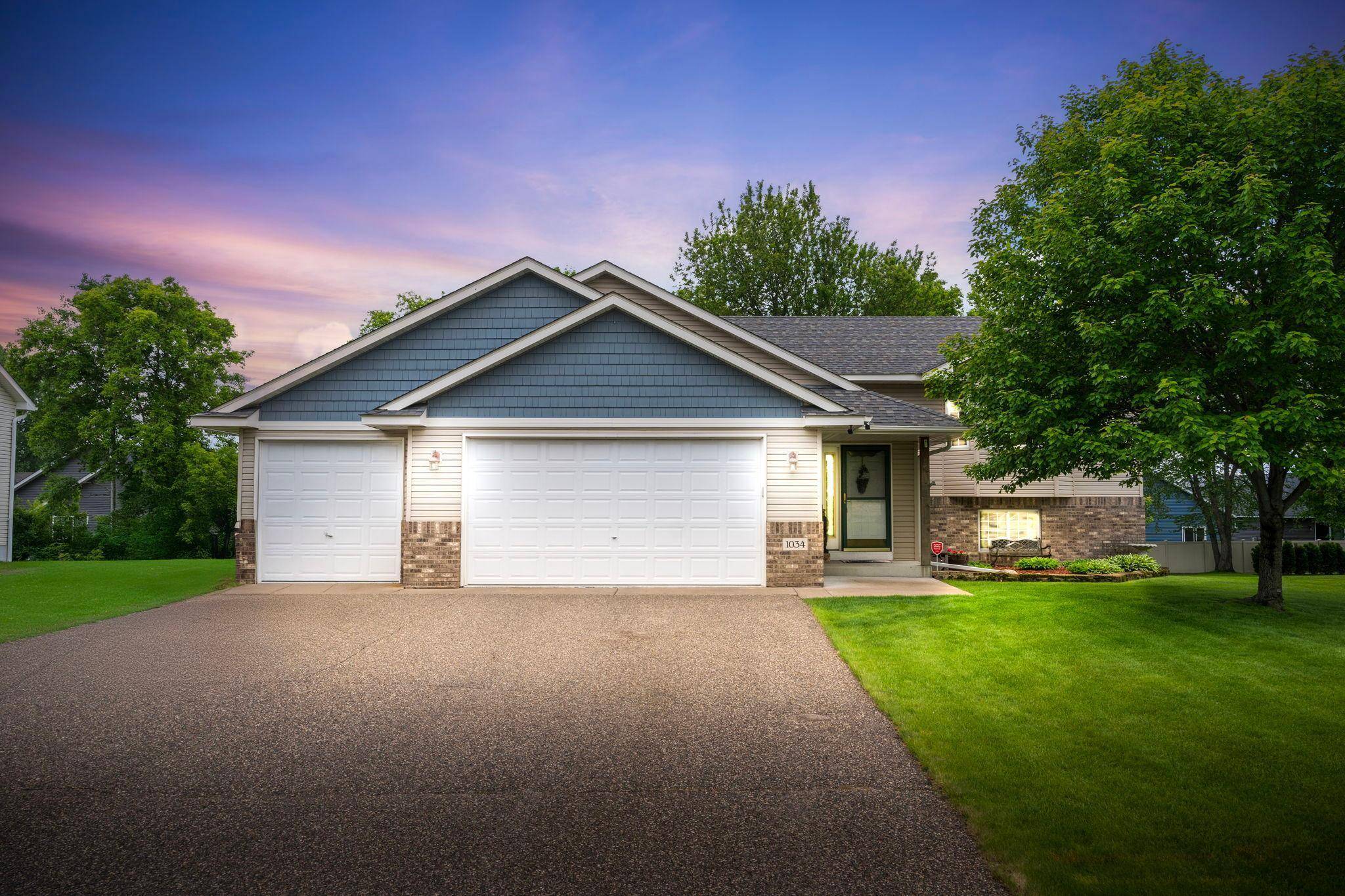 Blaine, MN 55434,1034 111th AVE NE