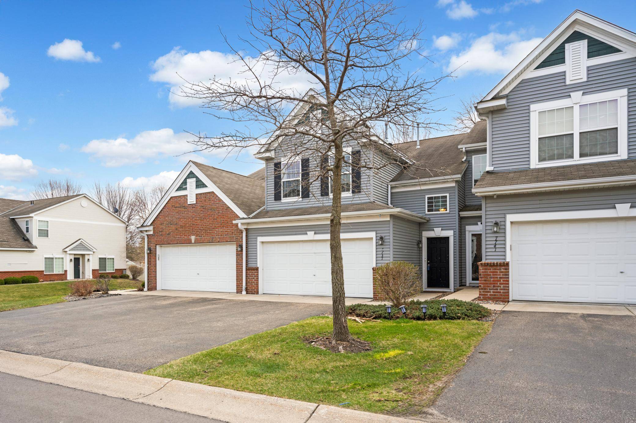 New Hope, MN 55428,7737 Elm Grove AVE