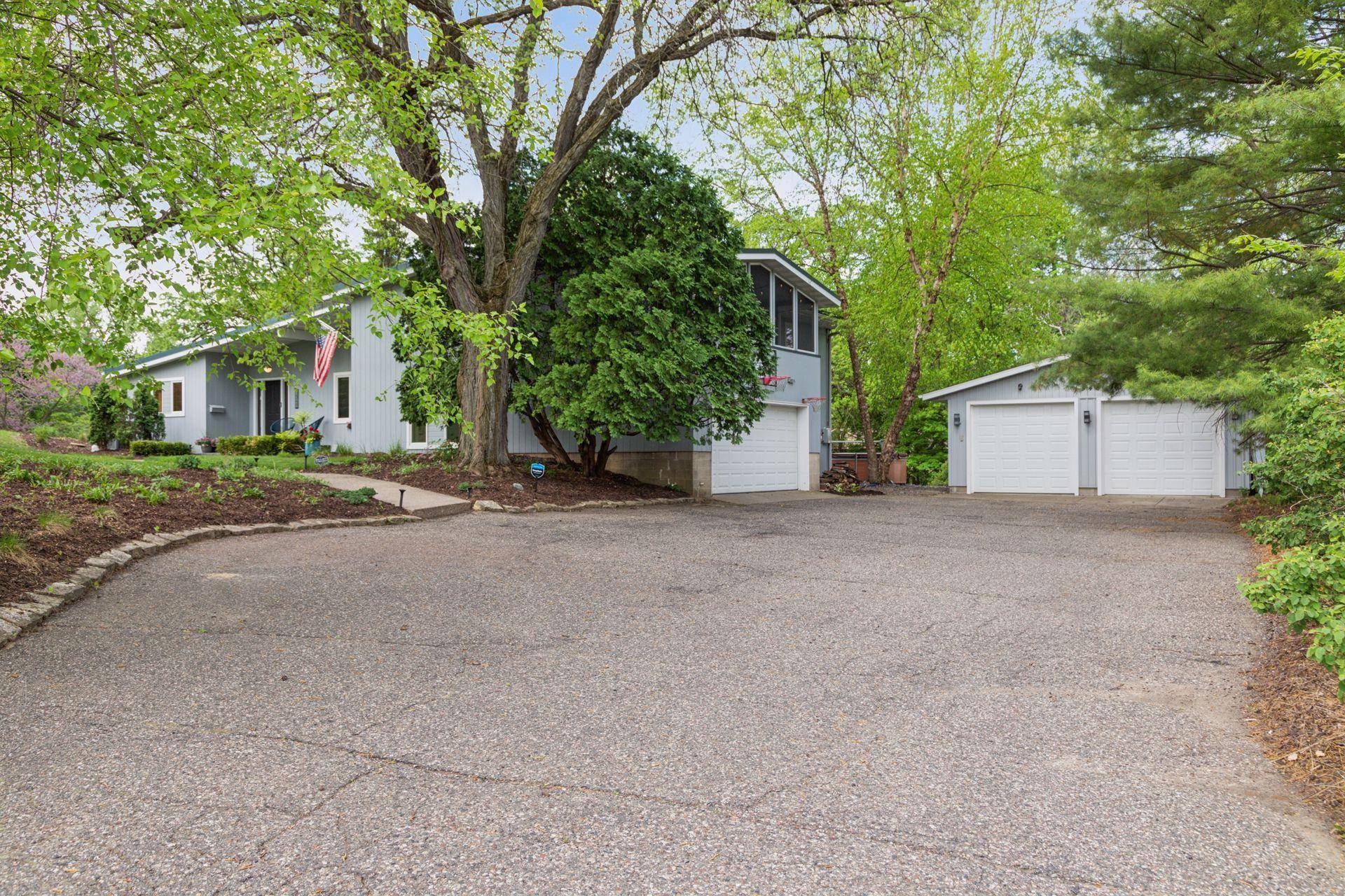 Red Wing, MN 55066,1548 West AVE