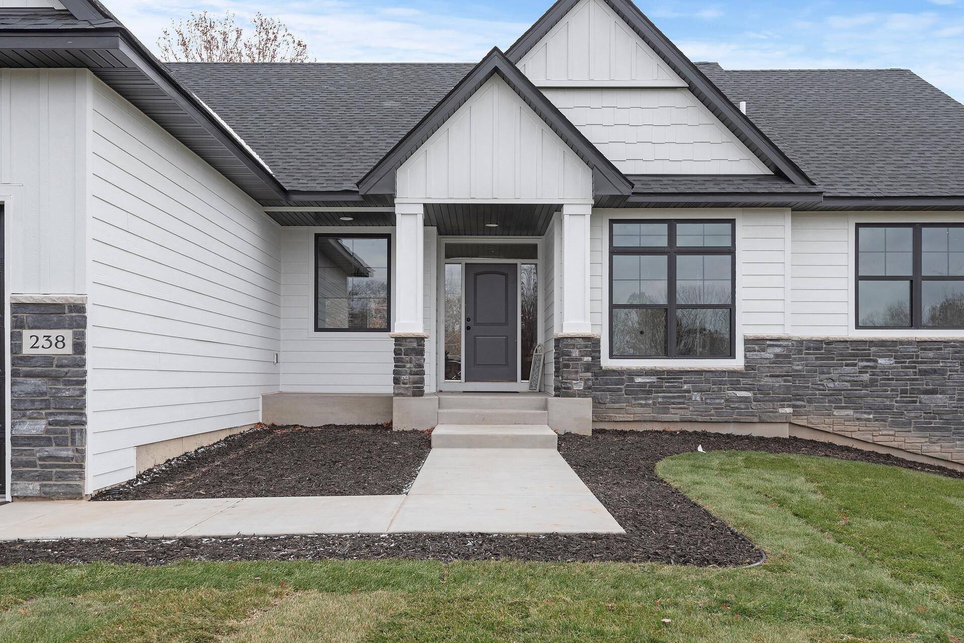 Isanti, MN 55371,xxxx Variolite NW