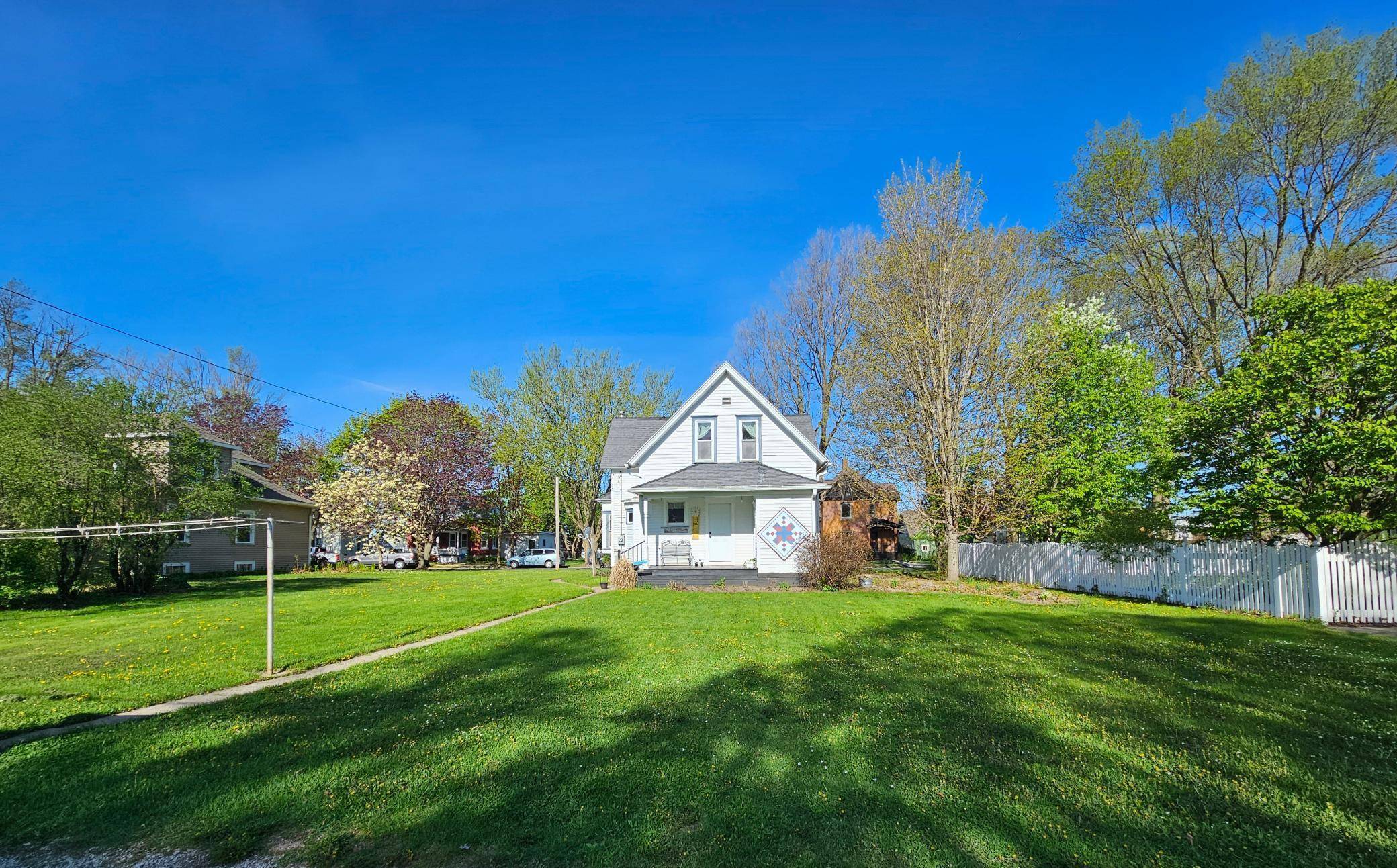 Spring Grove, MN 55974,113 2nd AVE SE