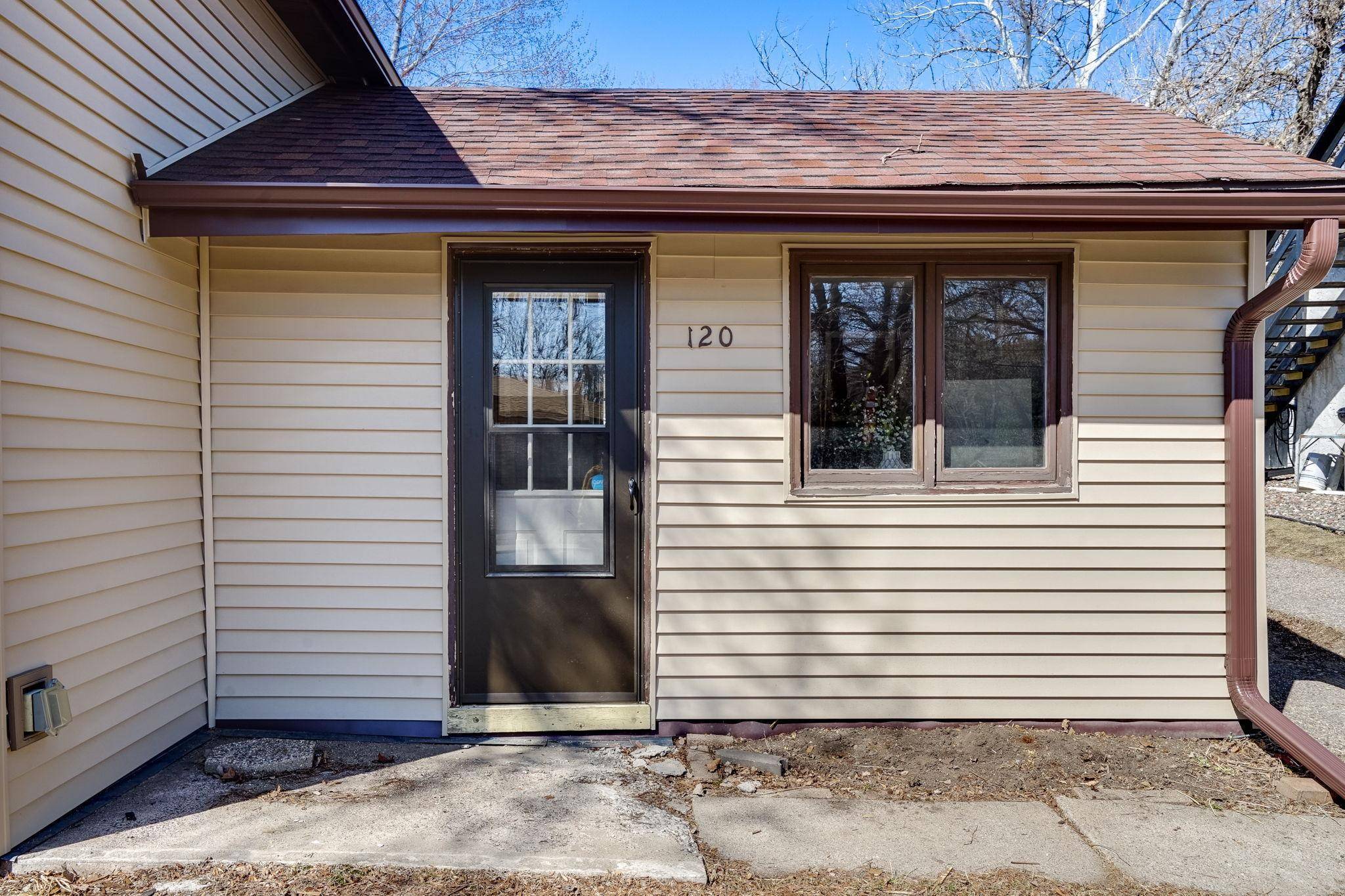 Loretto, MN 55357,120 Railway ST E