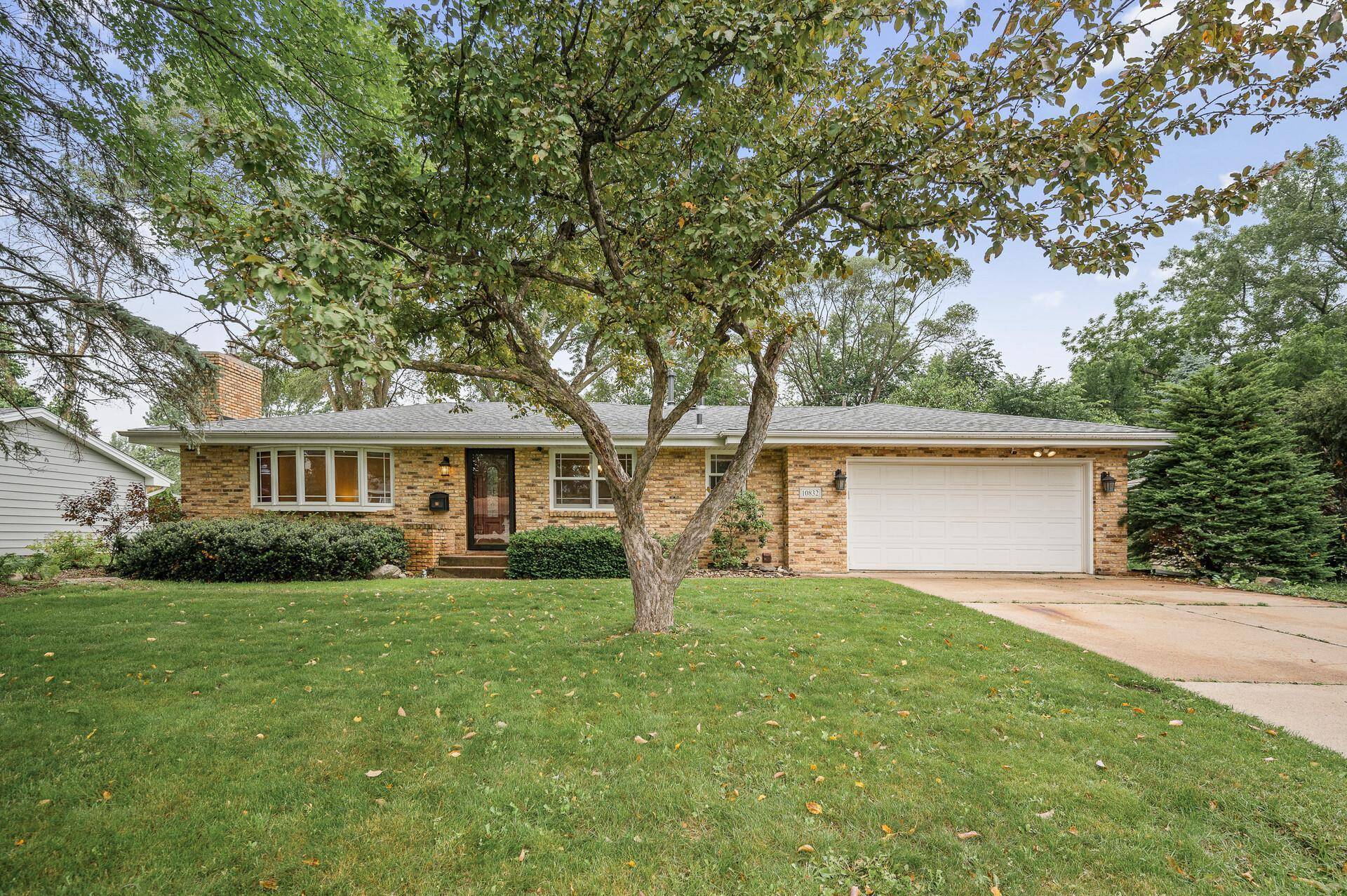 Bloomington, MN 55431,10832 Upton AVE S