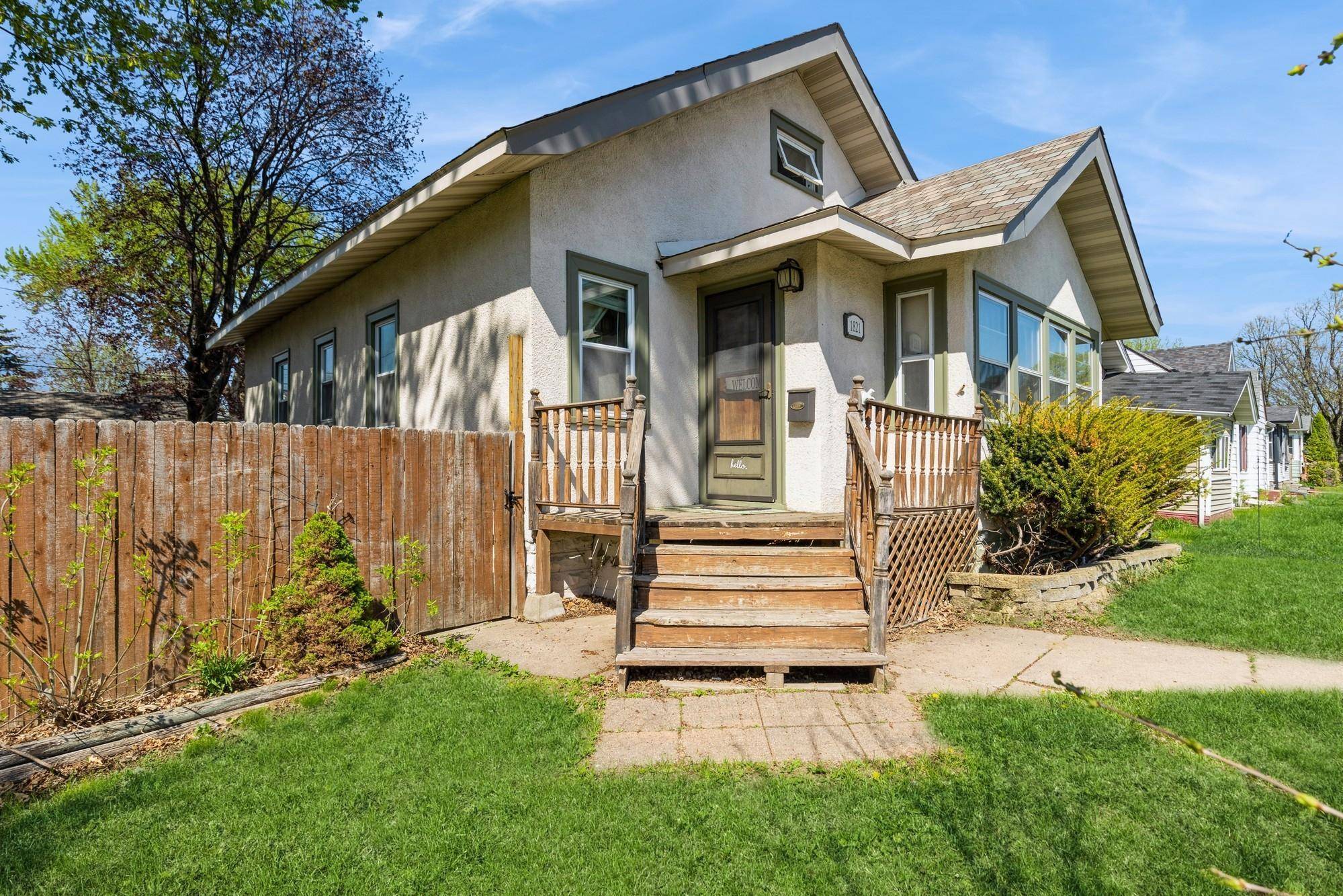 Saint Paul, MN 55119,1821 Case AVE E