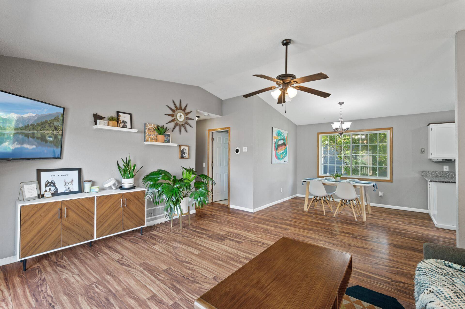 Coon Rapids, MN 55448,10751 Kumquat ST NW