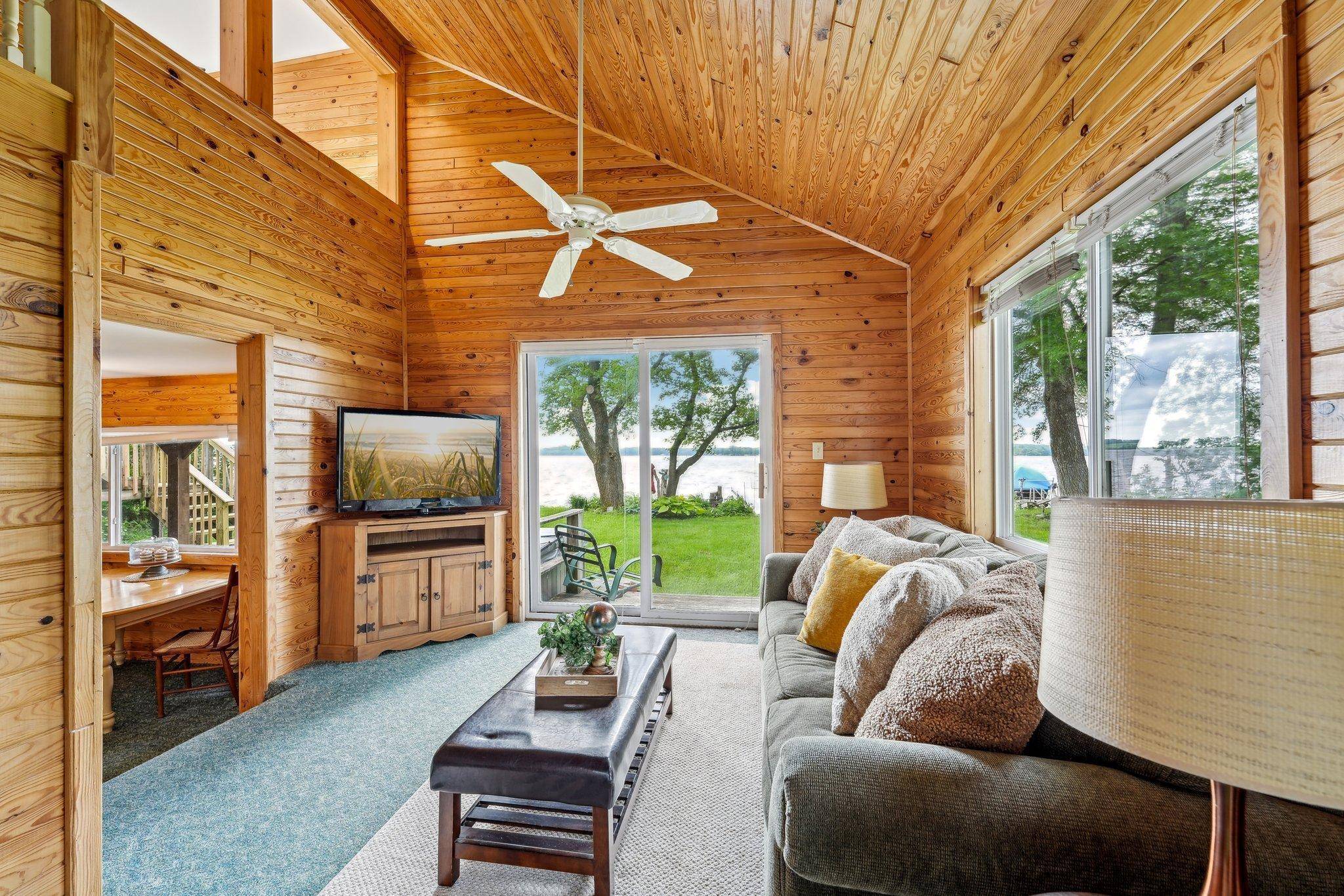Faribault, MN 55021,5074 Cannon Lake TRL