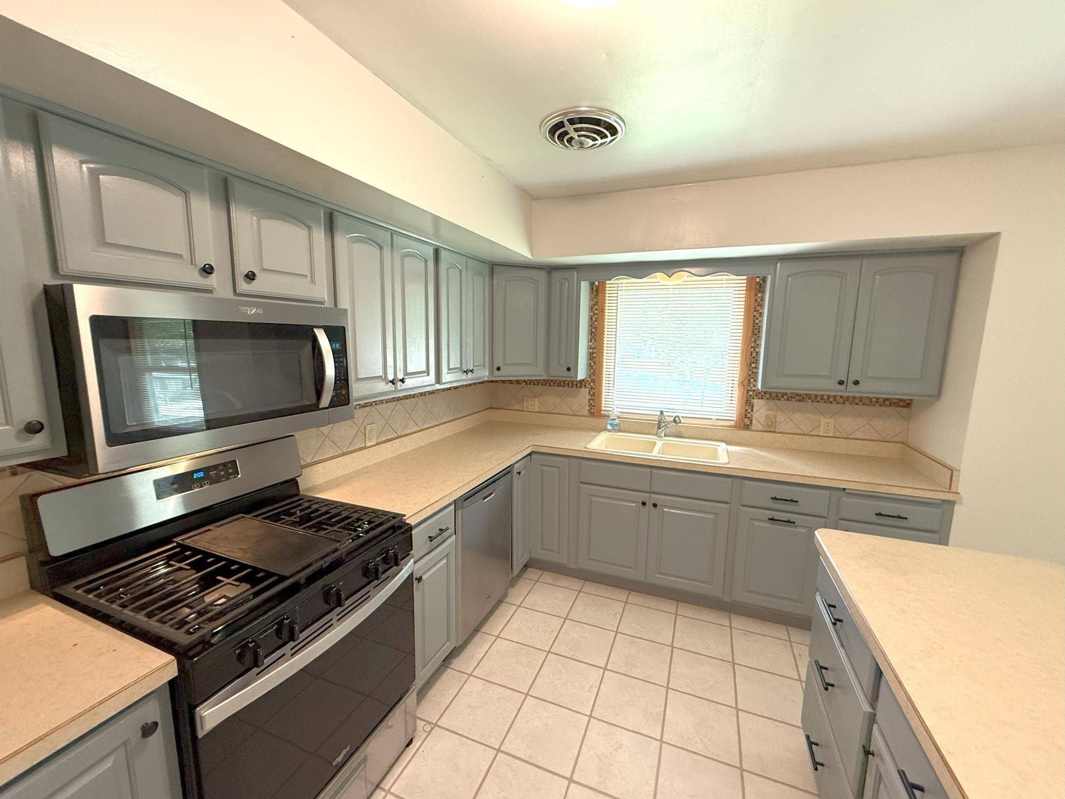 Brainerd, MN 56401,1611 Graydon AVE