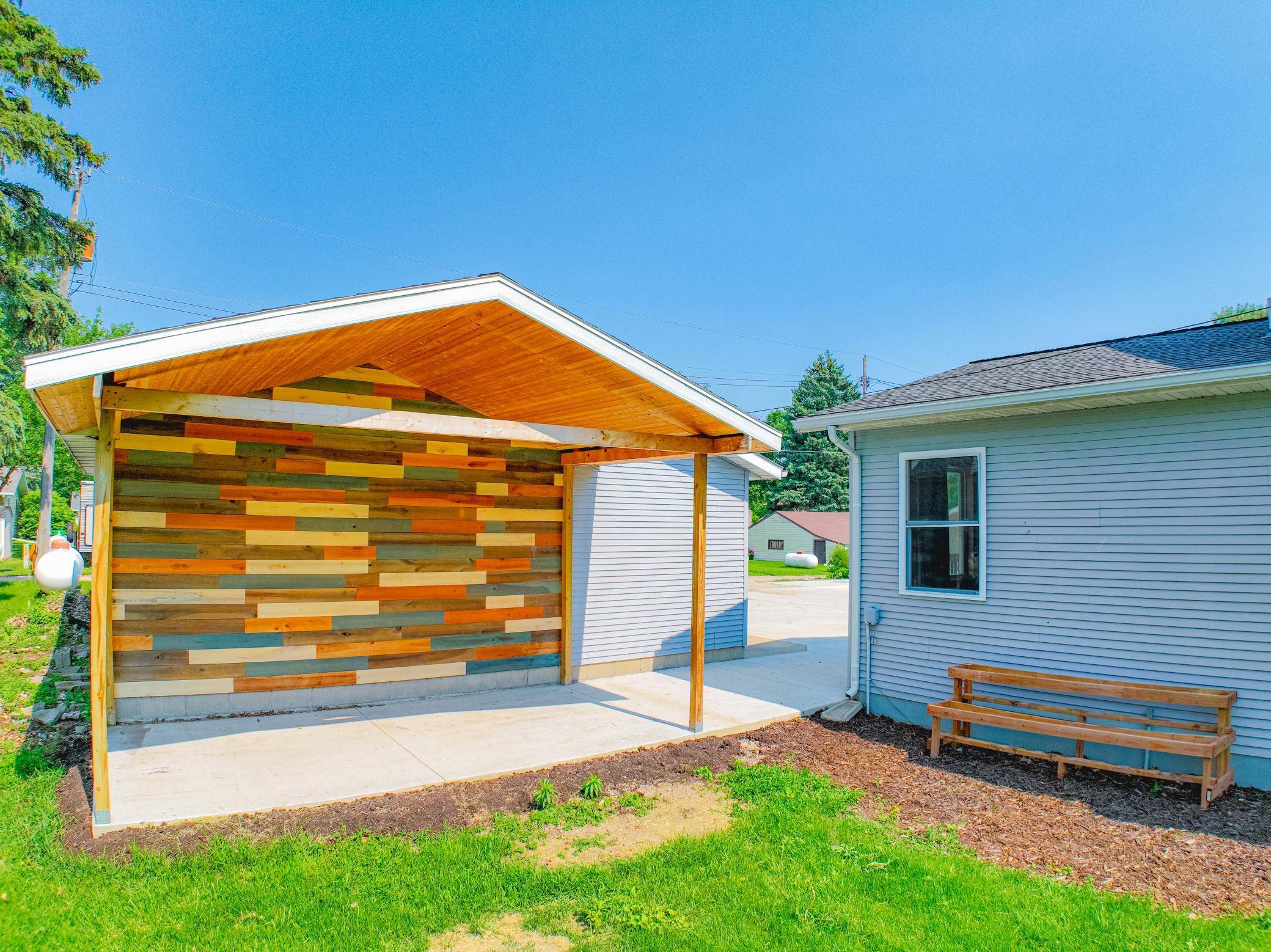 Kerkhoven, MN 56252,406 12th ST
