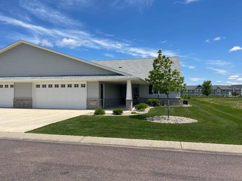 Glencoe, MN 55336,1516 Ranger DR
