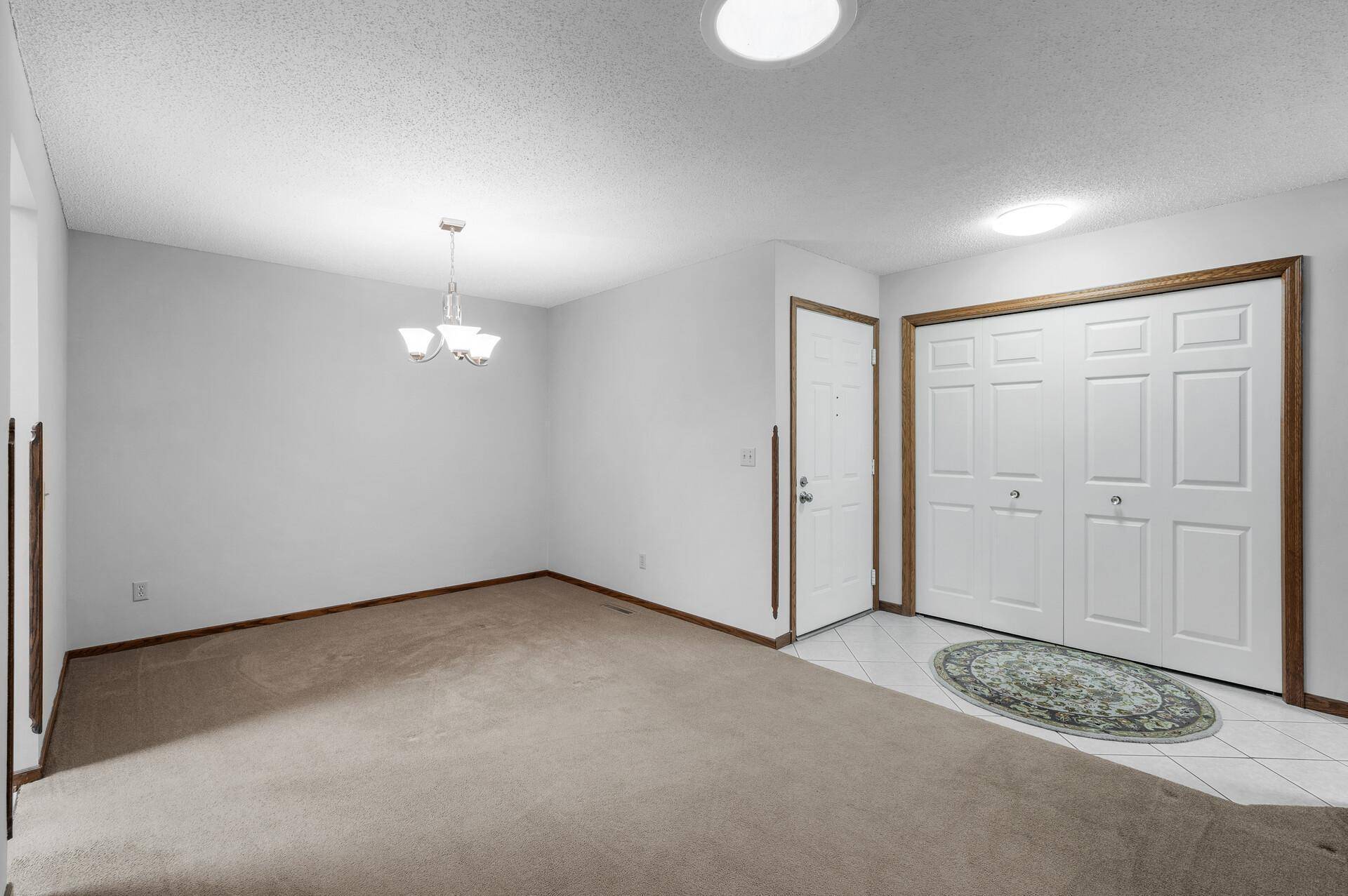 White Bear Lake, MN 55110,1815 1/2 County Road E E