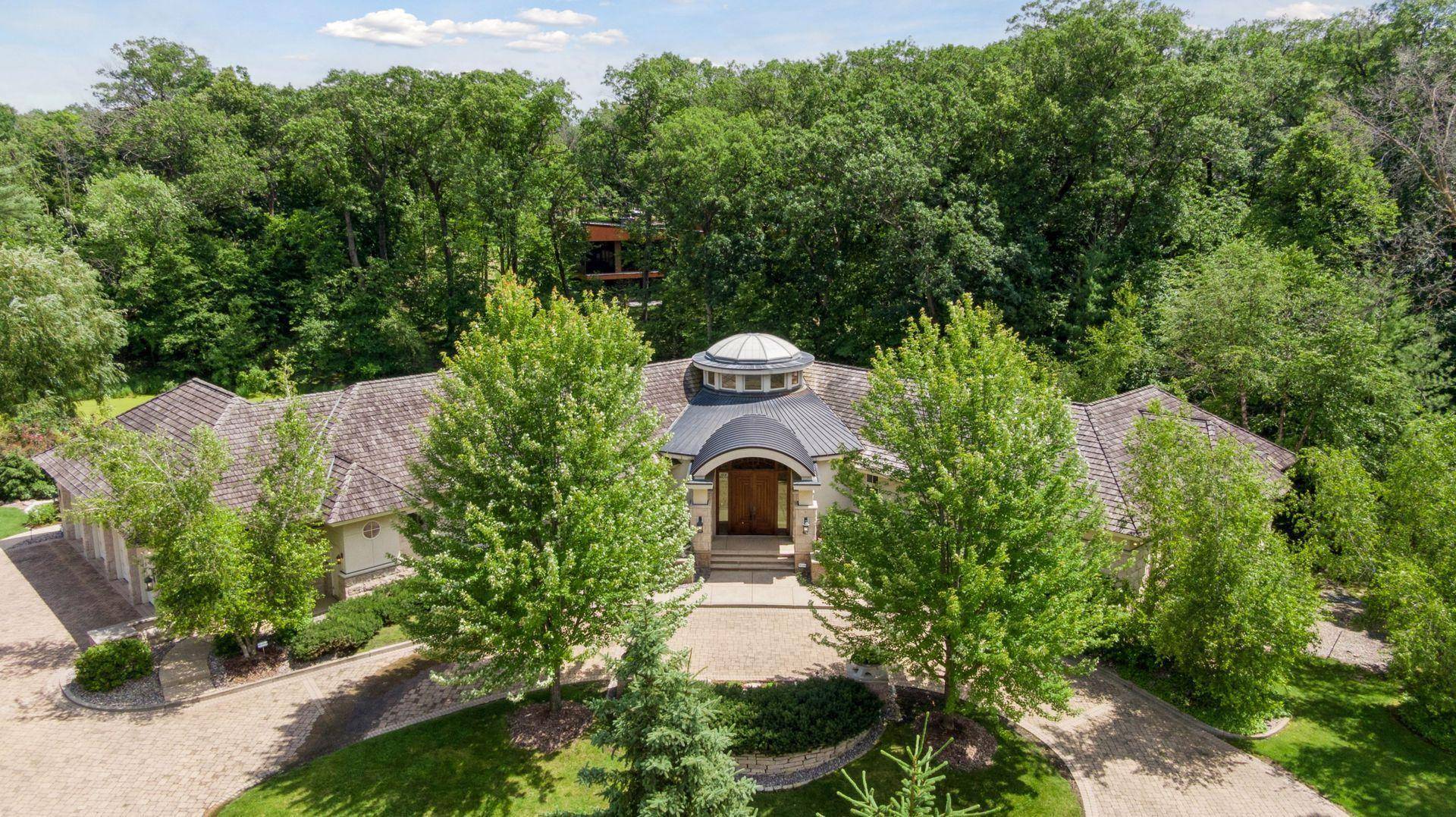 Minnetonka, MN 55305,1989 Dwight LN
