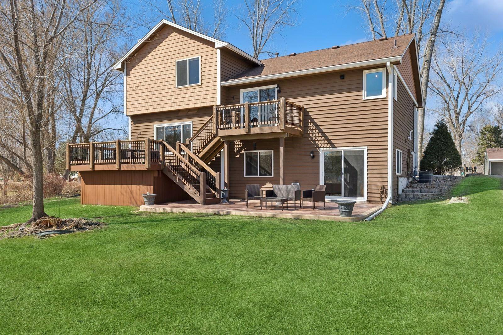 White Bear Twp, MN 55110,1284 Otter Ridge RD