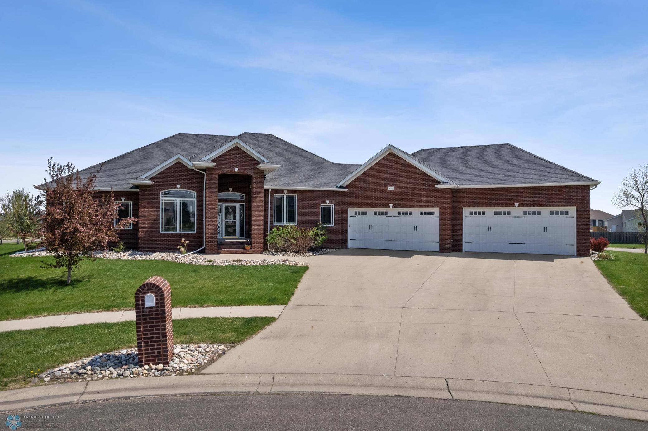 Moorhead, MN 56560,3914 21st AVE S