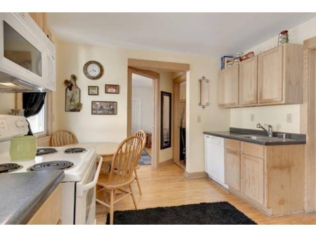 Minneapolis, MN 55404,1815 Clinton AVE #2
