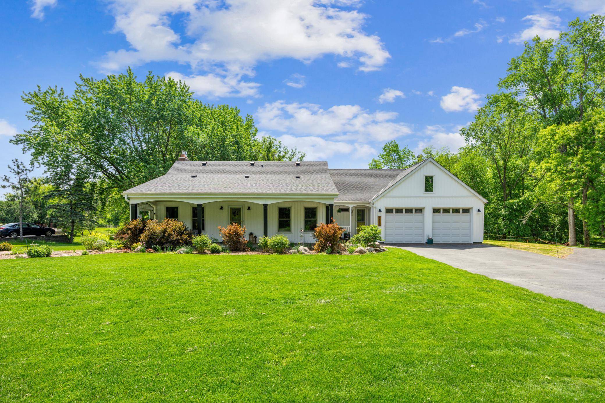 Lake Elmo, MN 55042,8875 42nd ST N