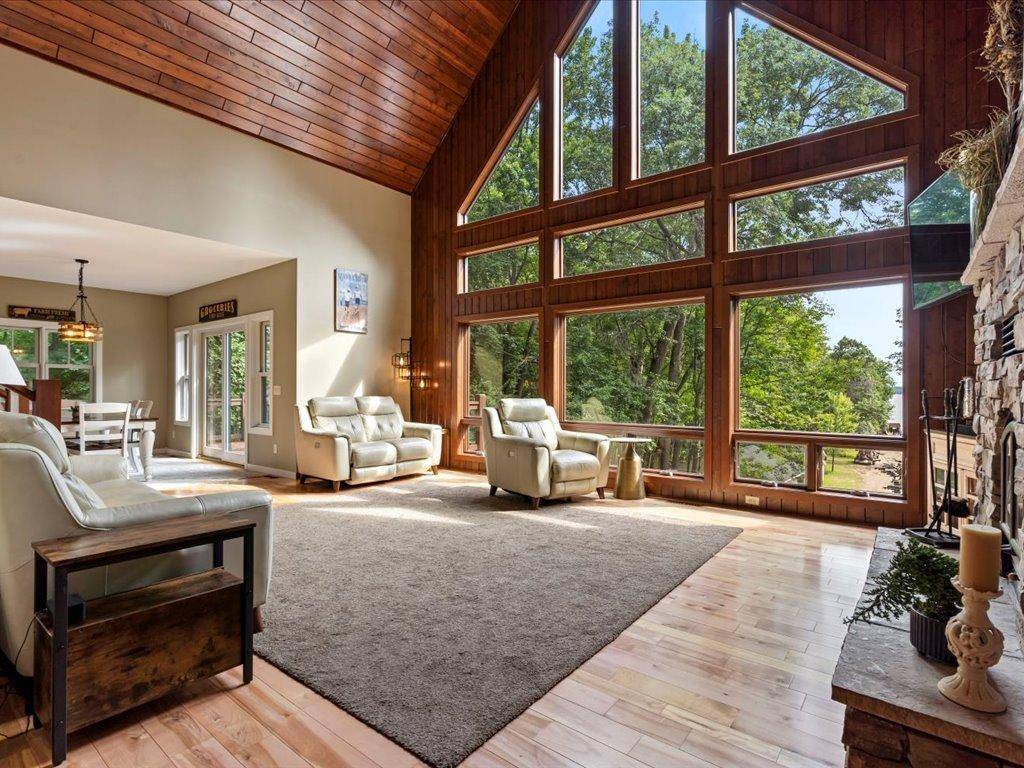 Nisswa, MN 56468,26746 County Road 4