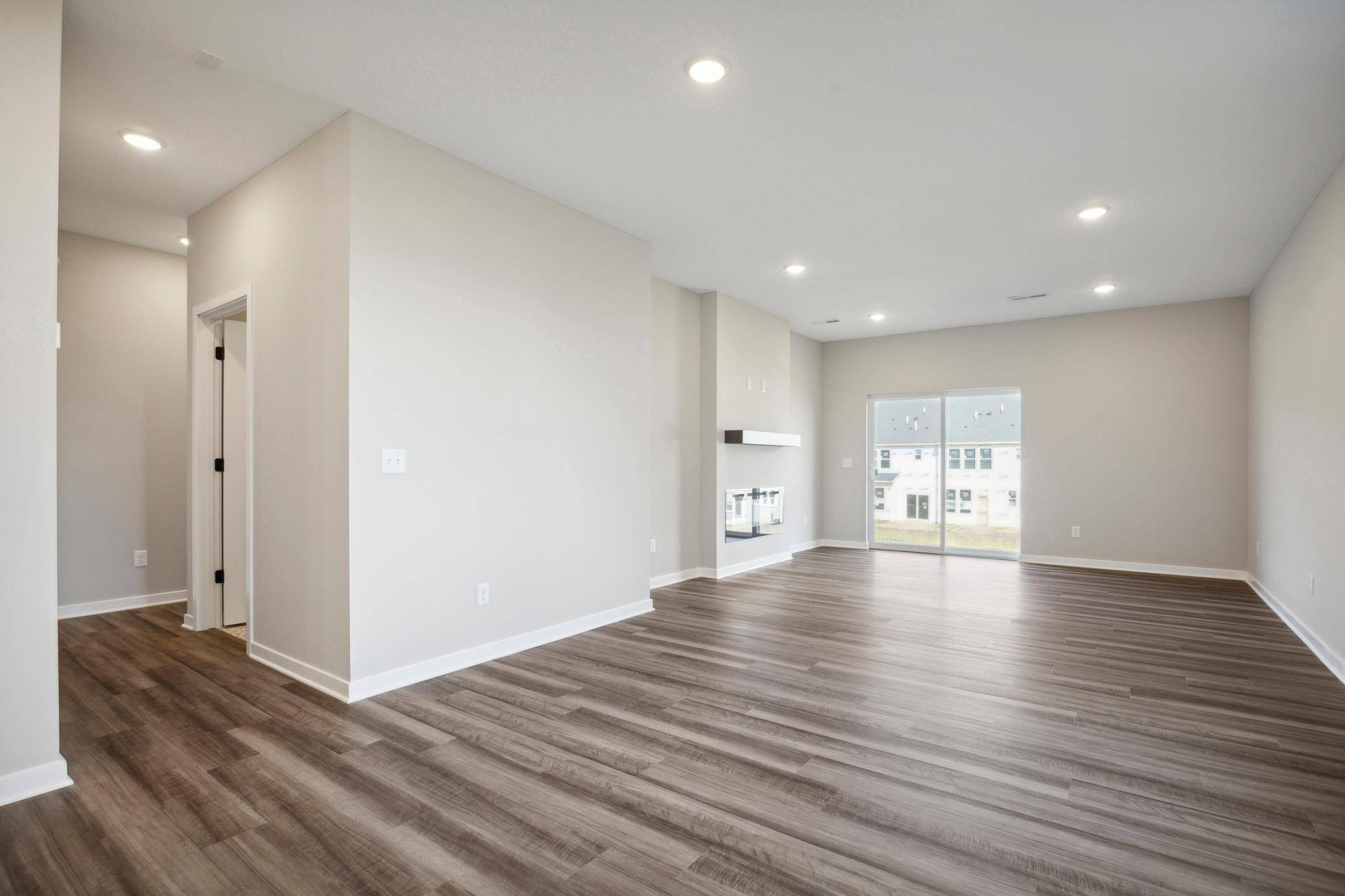 Blaine, MN 55449,12515 Erskin ST NE