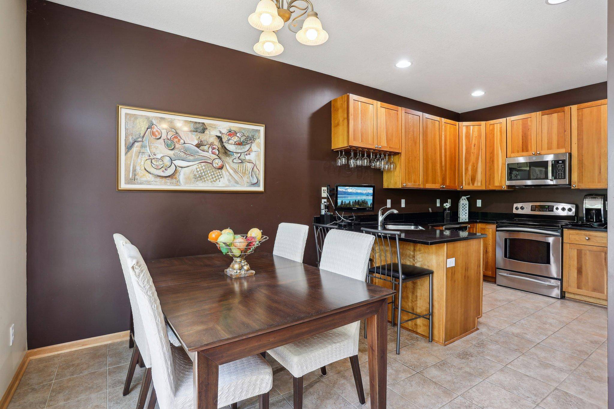 Eden Prairie, MN 55347,15561 Lilac DR
