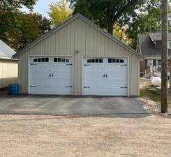 Lake Benton, MN 56149,114 Grant ST S