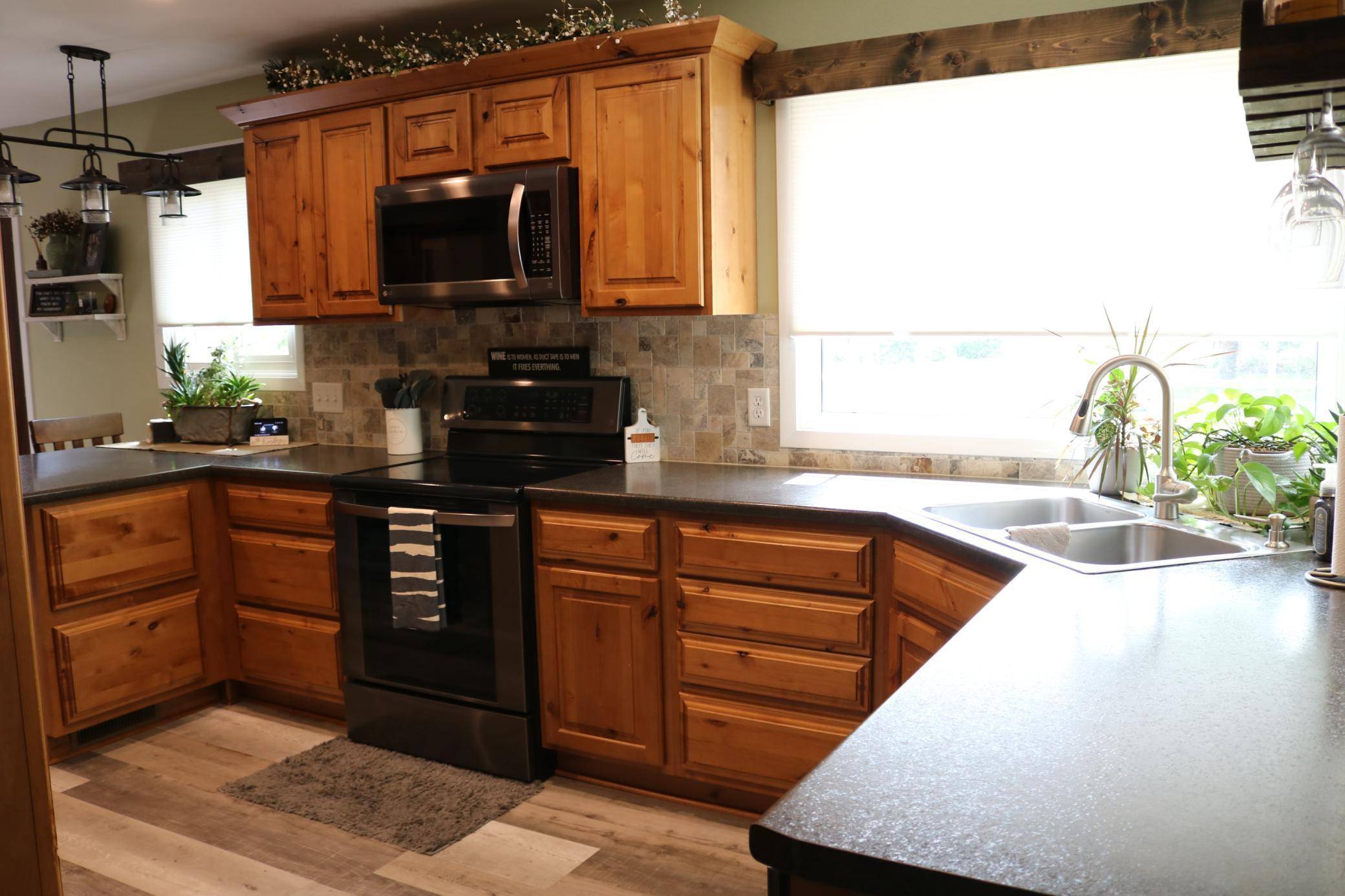 Sherburn, MN 56171,304 N Manyaska ST