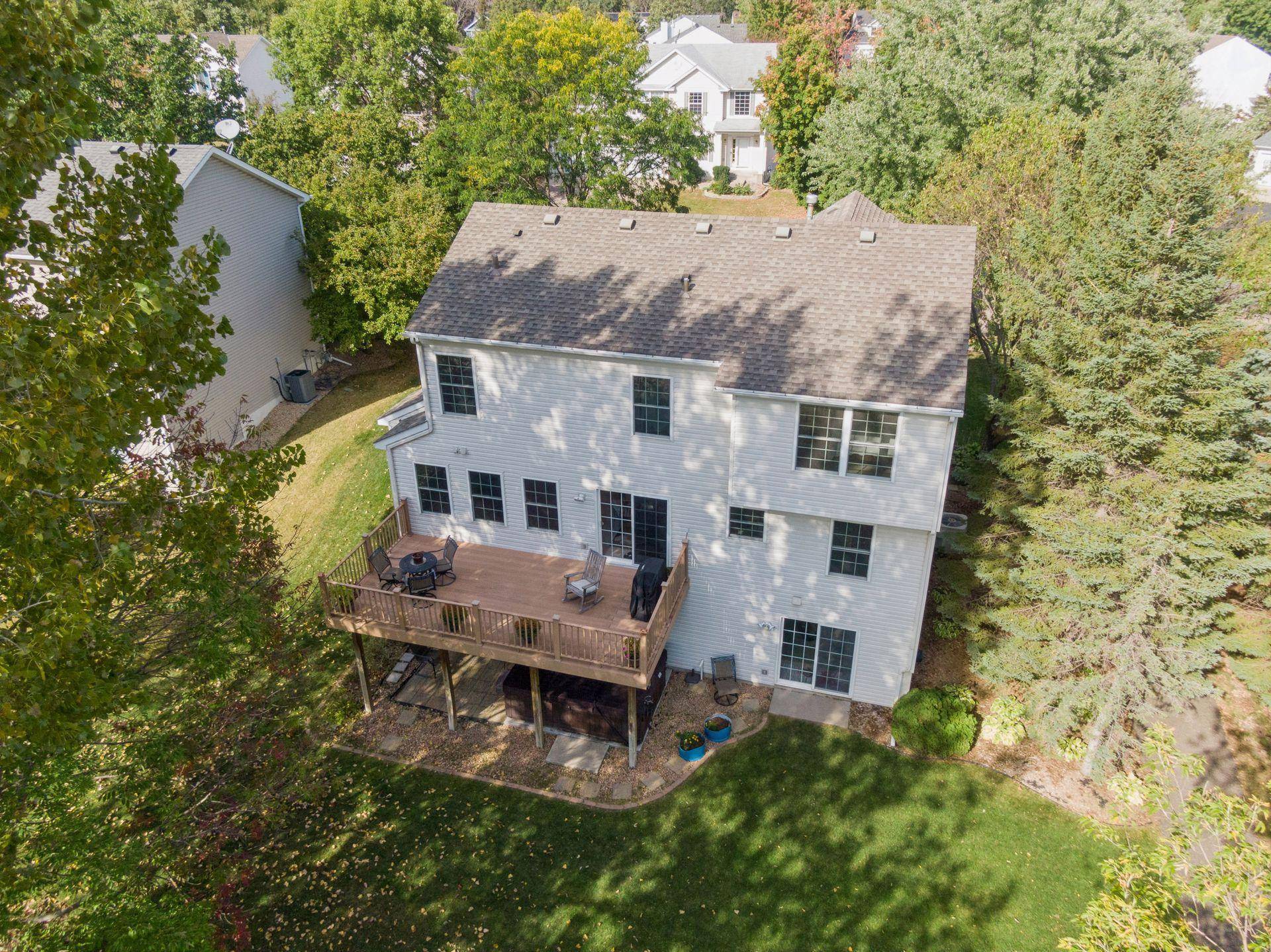 Chaska, MN 55318,2715 Autumn Woods DR