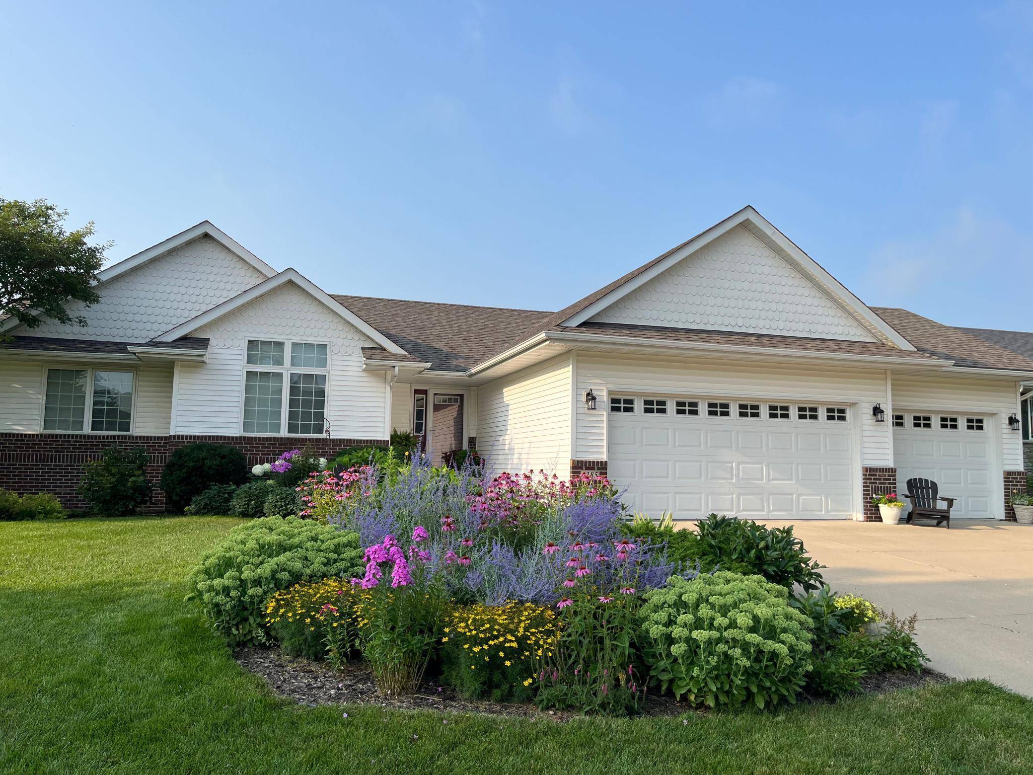 Owatonna, MN 55060,1185 Esther LN SE