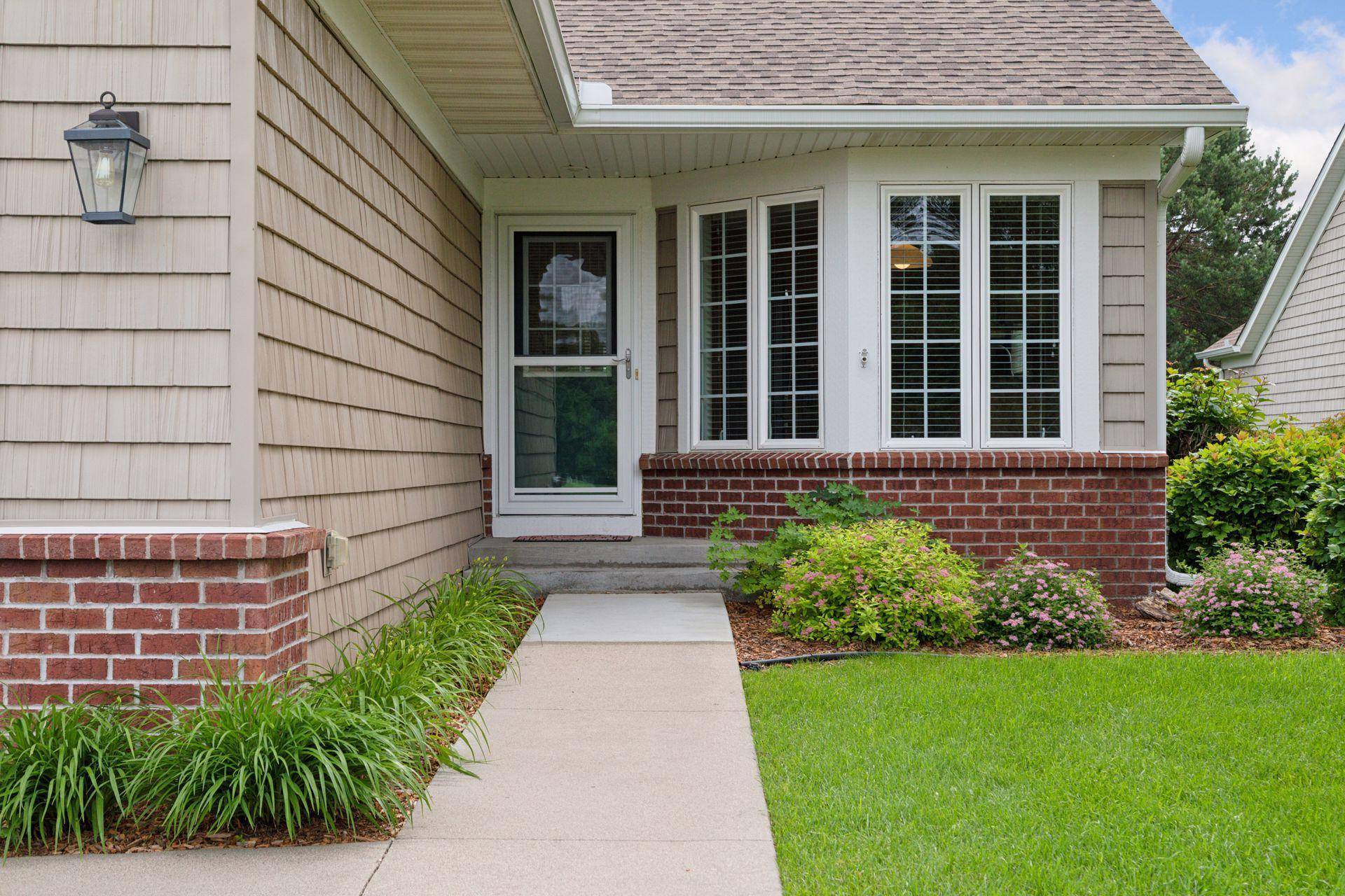 Victoria, MN 55386,8990 Deer Run DR