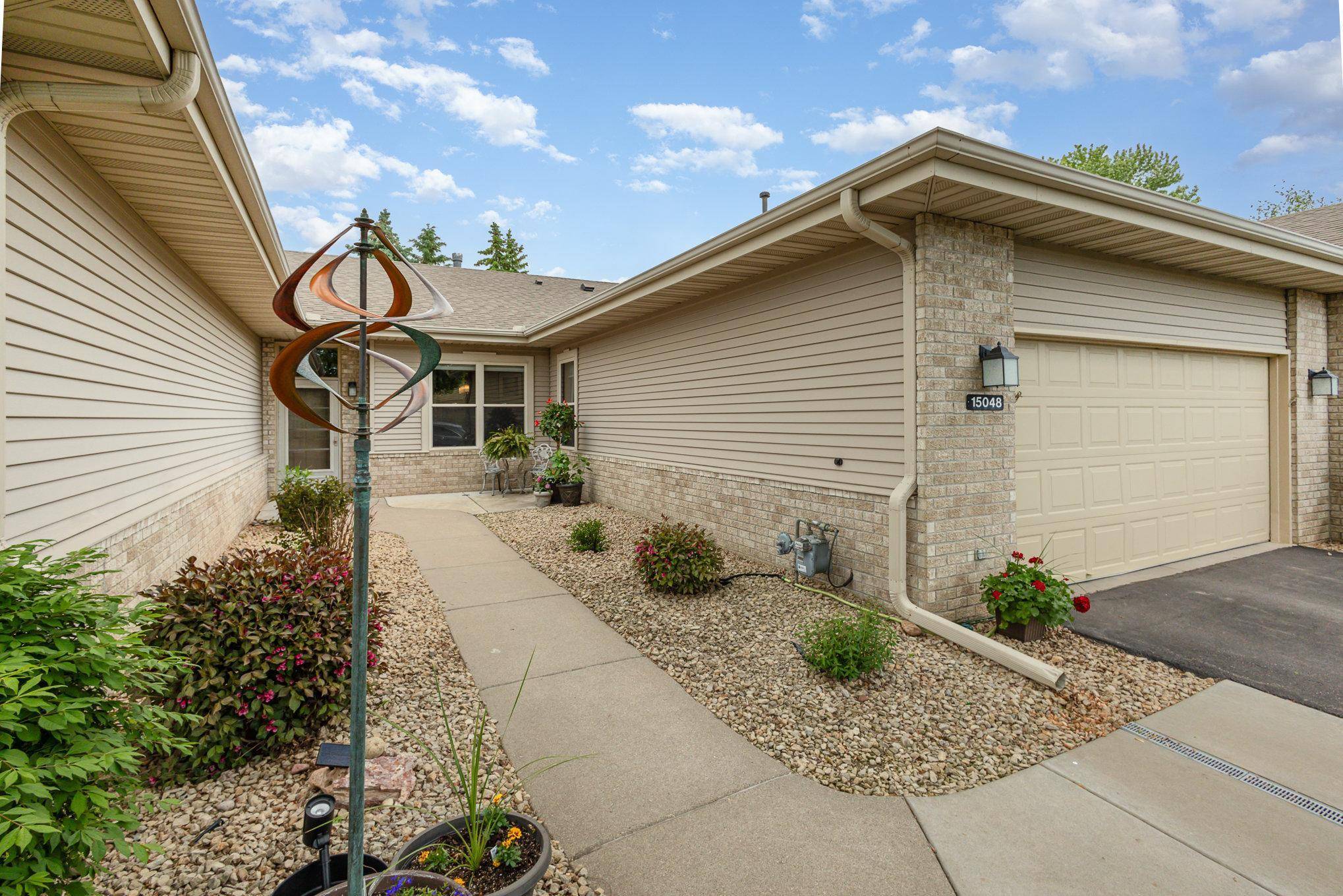Rosemount, MN 55068,15048 Everleigh CIR