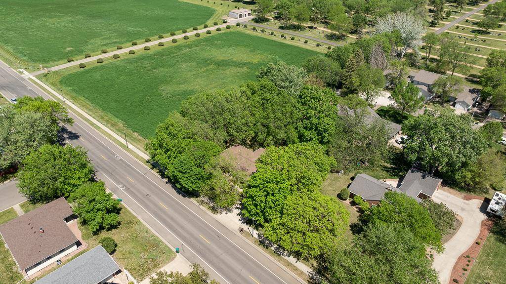 Marshall, MN 56258,502 N Bruce ST