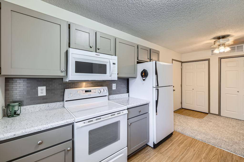 Brooklyn Park, MN 55445,6618 83rd CT N