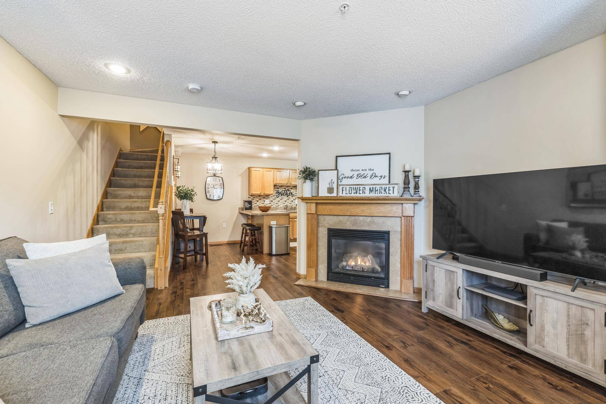 Inver Grove Heights, MN 55076,8289 Delaney DR #24