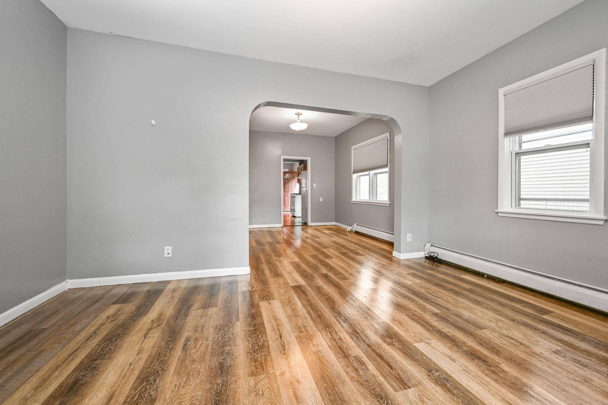 Saint Paul, MN 55117,1242 Woodbridge ST