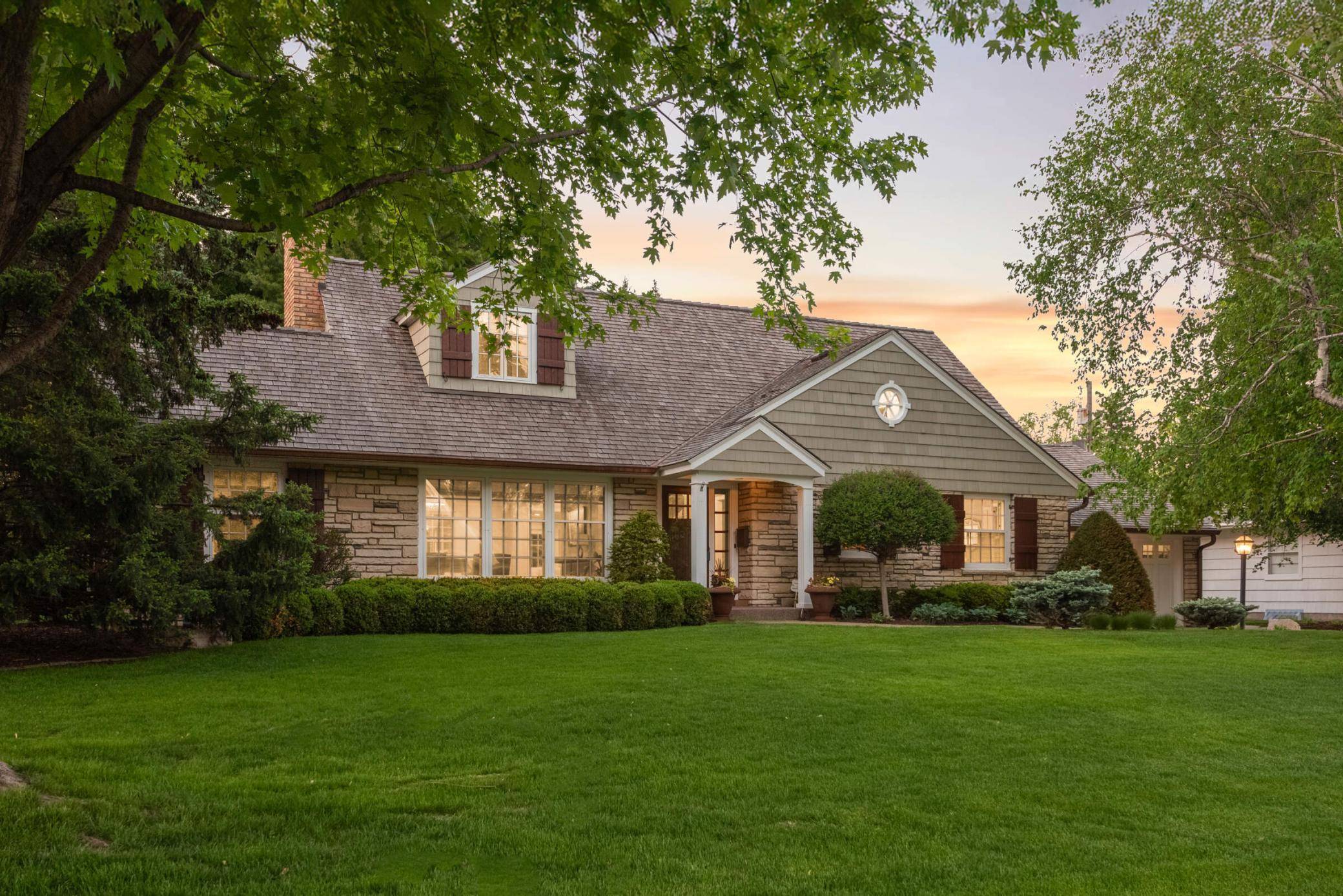 Edina, MN 55424,4606 Lakeview DR