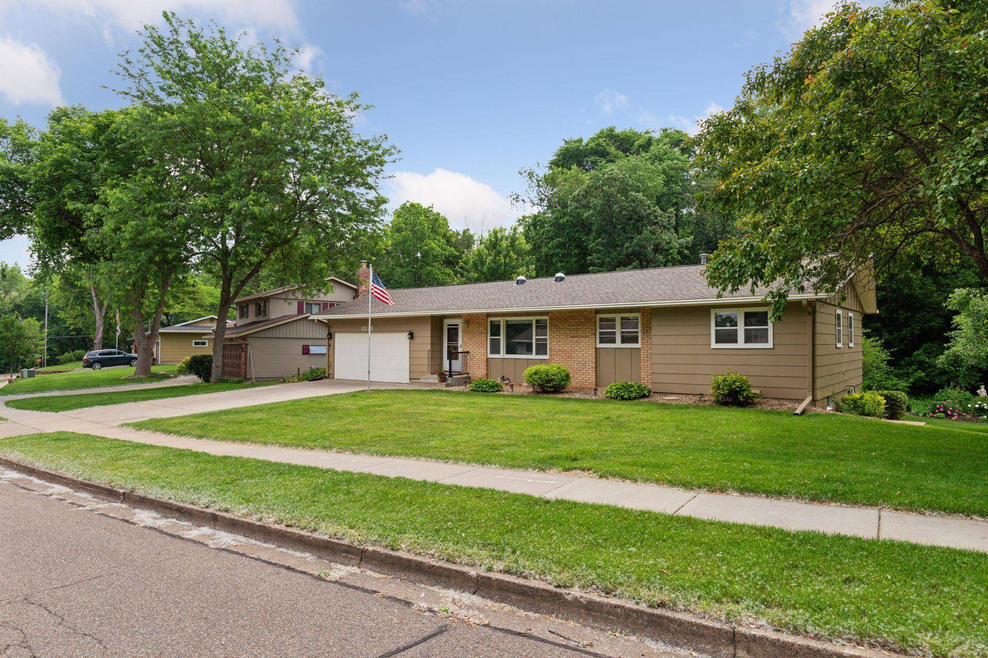 Red Wing, MN 55066,1535 Woodland DR