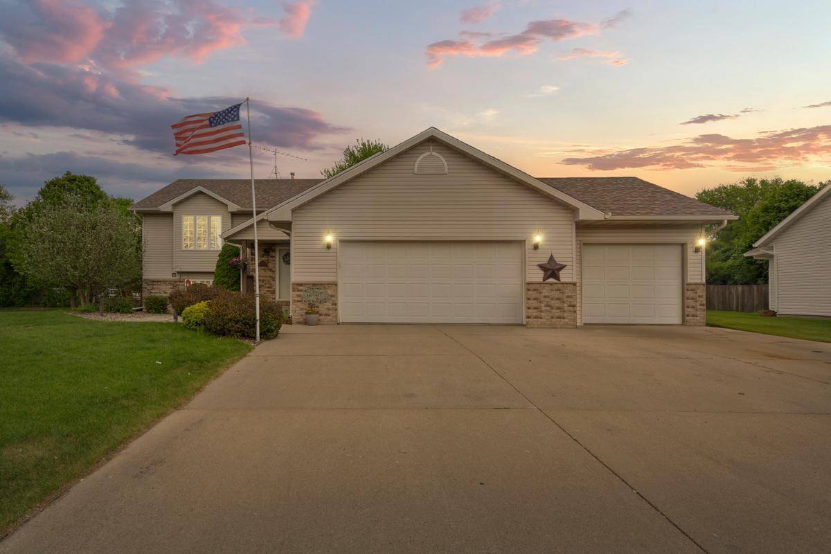 Owatonna, MN 55060,1905 Richway LN SE
