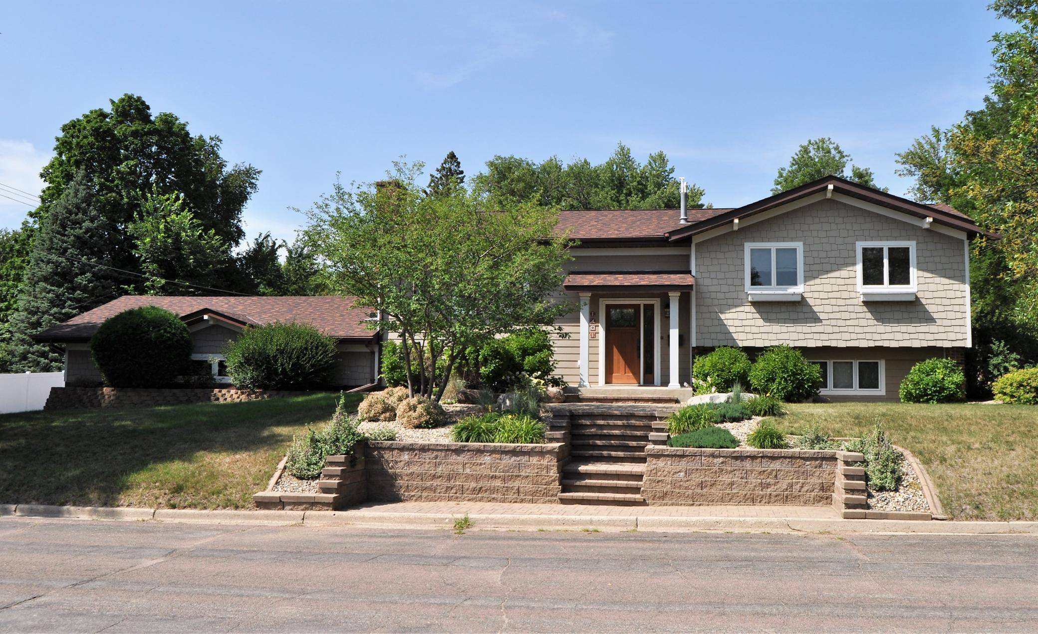 Montevideo, MN 56265,1401 N 5th ST