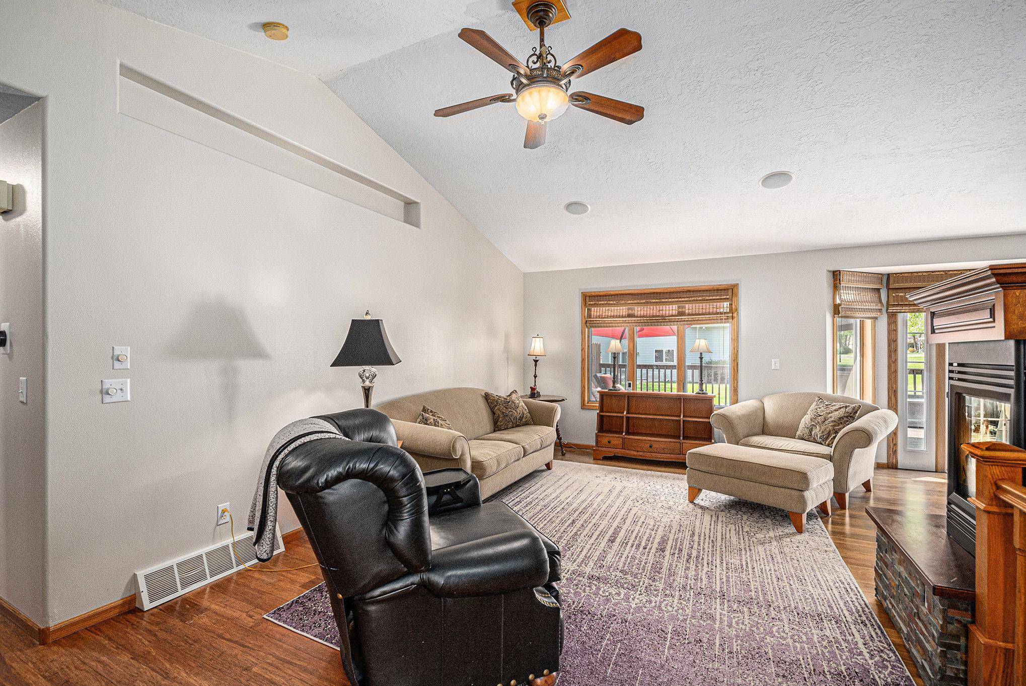 Luverne, MN 56156,711 Britz DR
