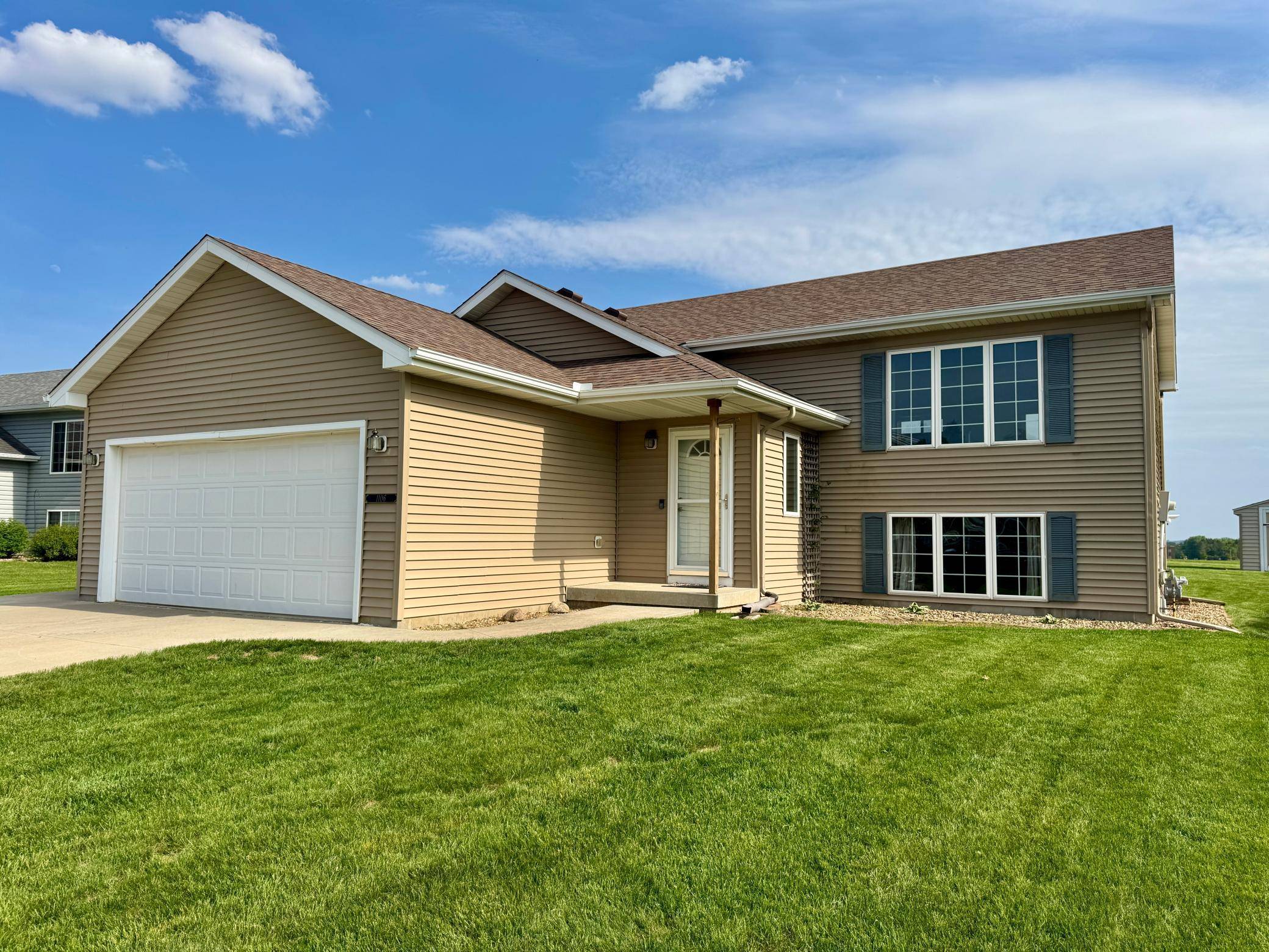 Stewartville, MN 55976,1106 Petersen LN NW