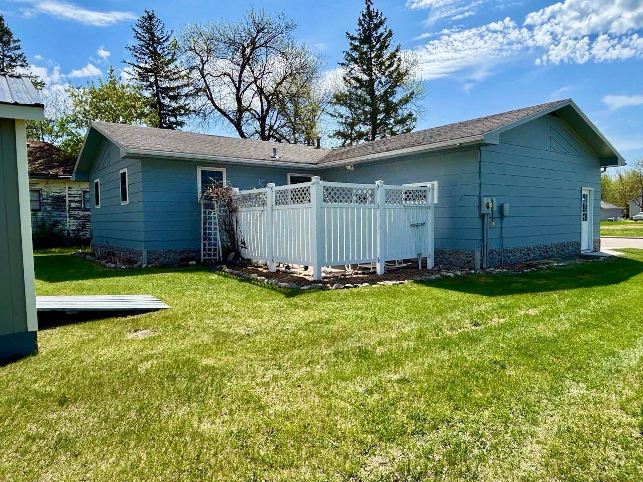 Stephen, MN 56757,306 3rd ST