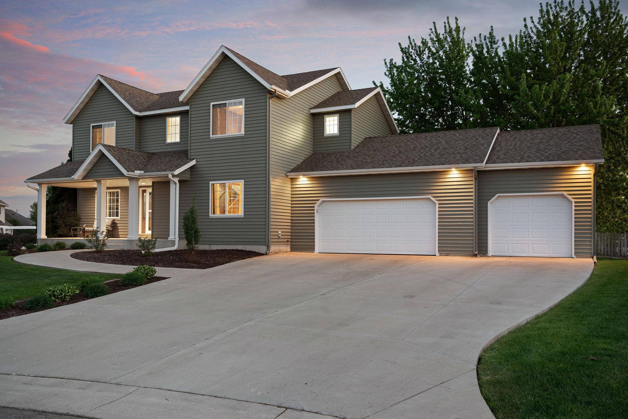Austin, MN 55912,2703 10th AVE SW